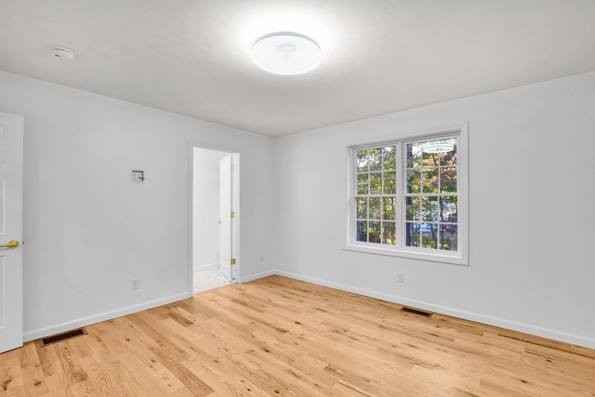 76 Number 6 Schoolhouse Rd, Charlton, MA 01507 - Image 10