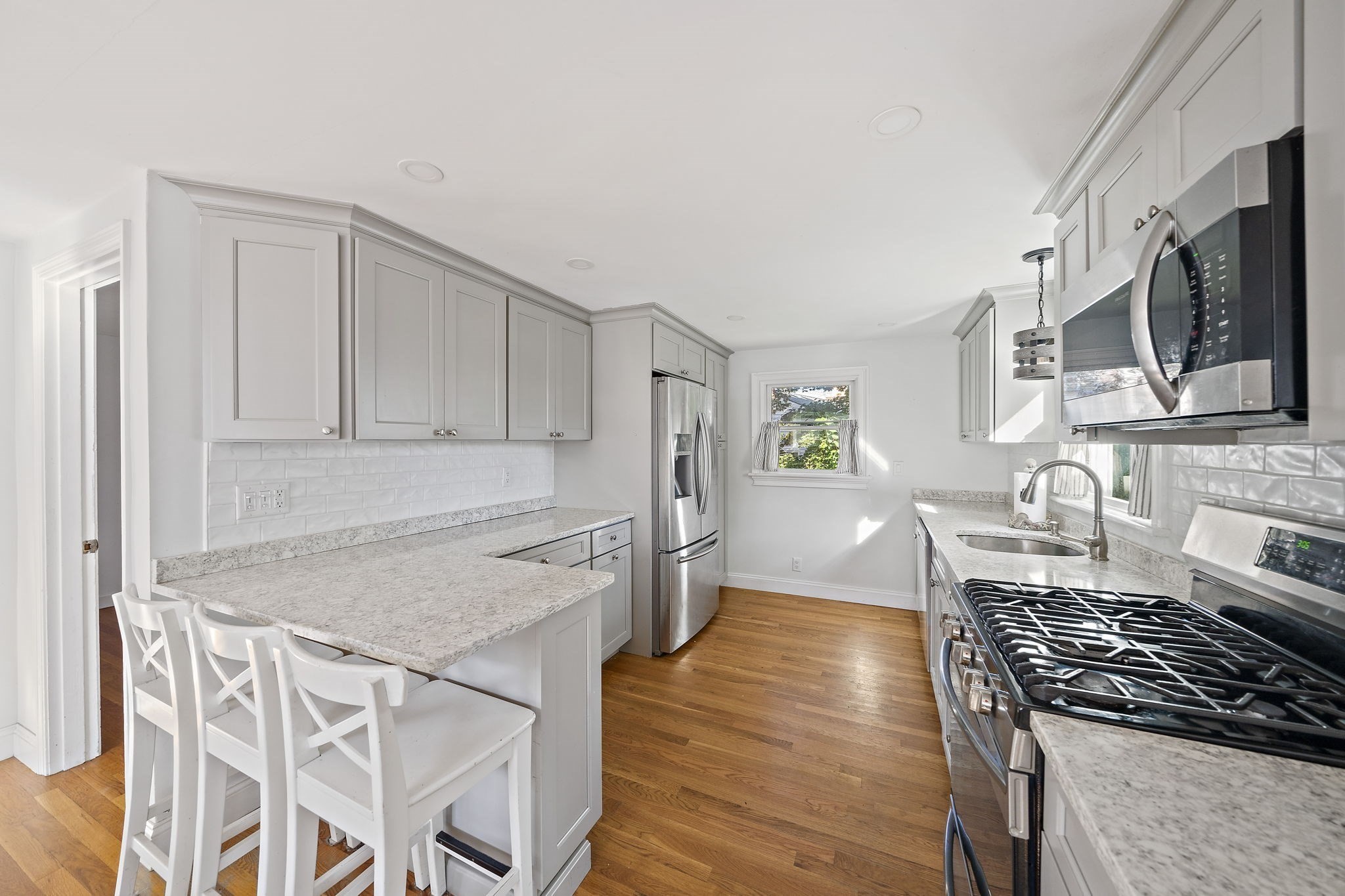 101 Babcock St, Quincy, MA 02169 - Image 2