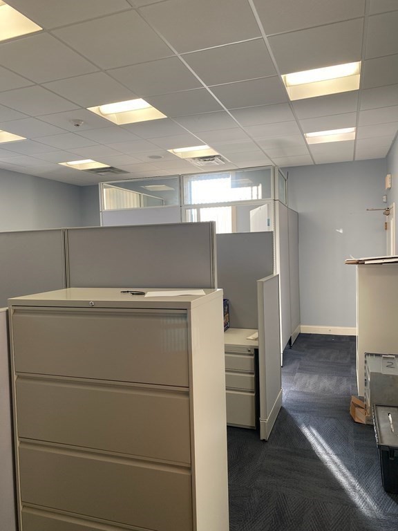 51 Columbian St, Weymouth, MA 02190 - Image 8