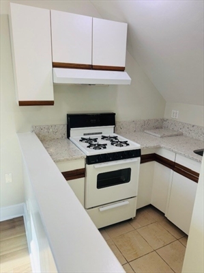 72 Adams Street, Apt A