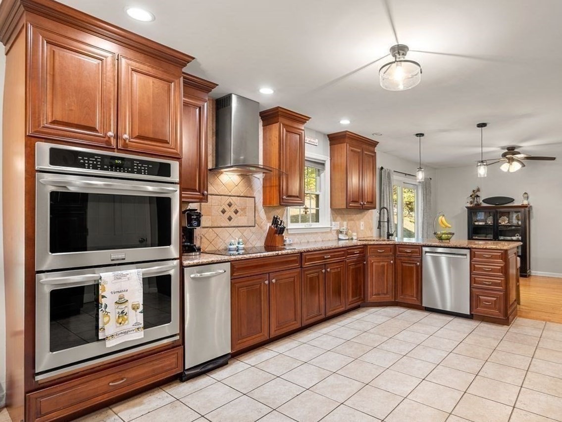 29 Charlotte Road, Ipswich, MA 01938 - Image 3