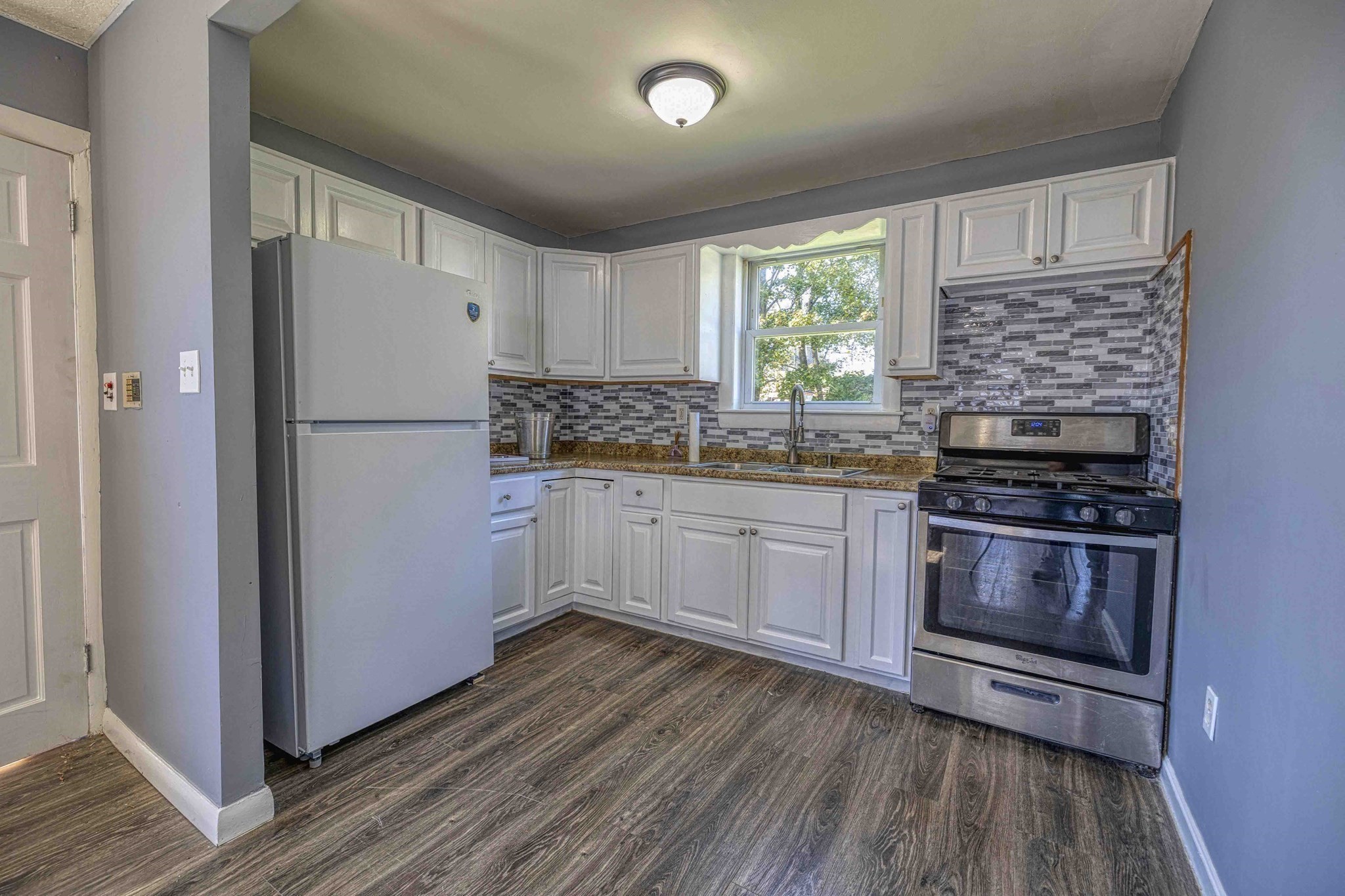 15 Higgins St, Fall River, MA 02724 - Image 5