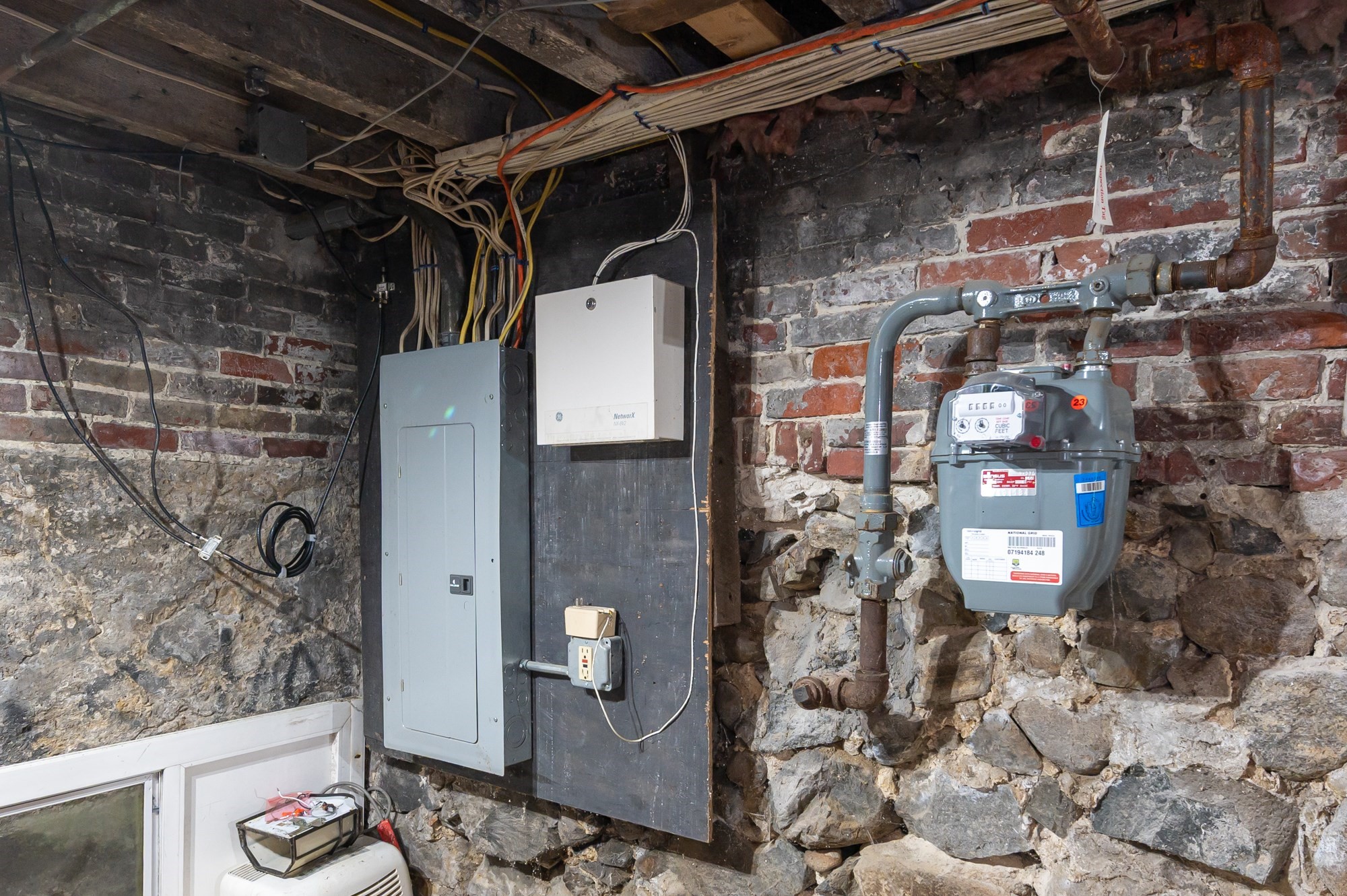 17 Arlington St, Haverhill, MA 01830 - Image 12