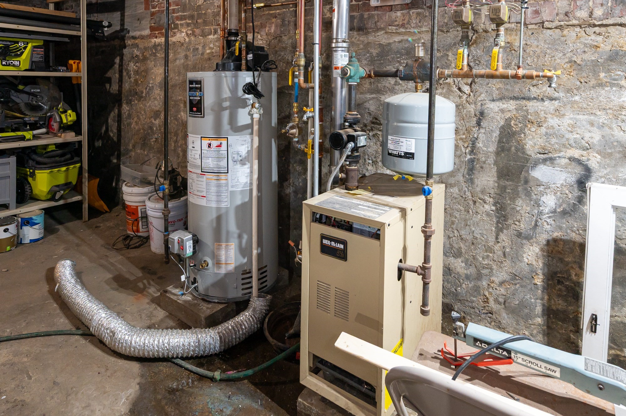 17 Arlington St, Haverhill, MA 01830 - Image 13