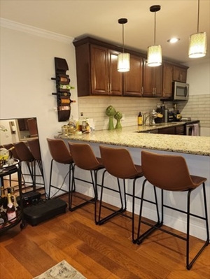 1000 Governors Drive, Apt 25