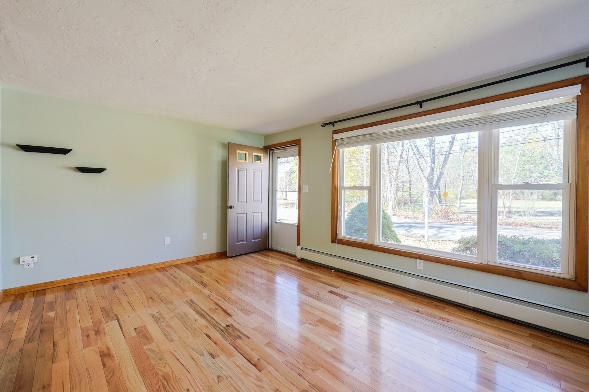 7 Pleasant St, Grafton, MA 01519 - Image 11