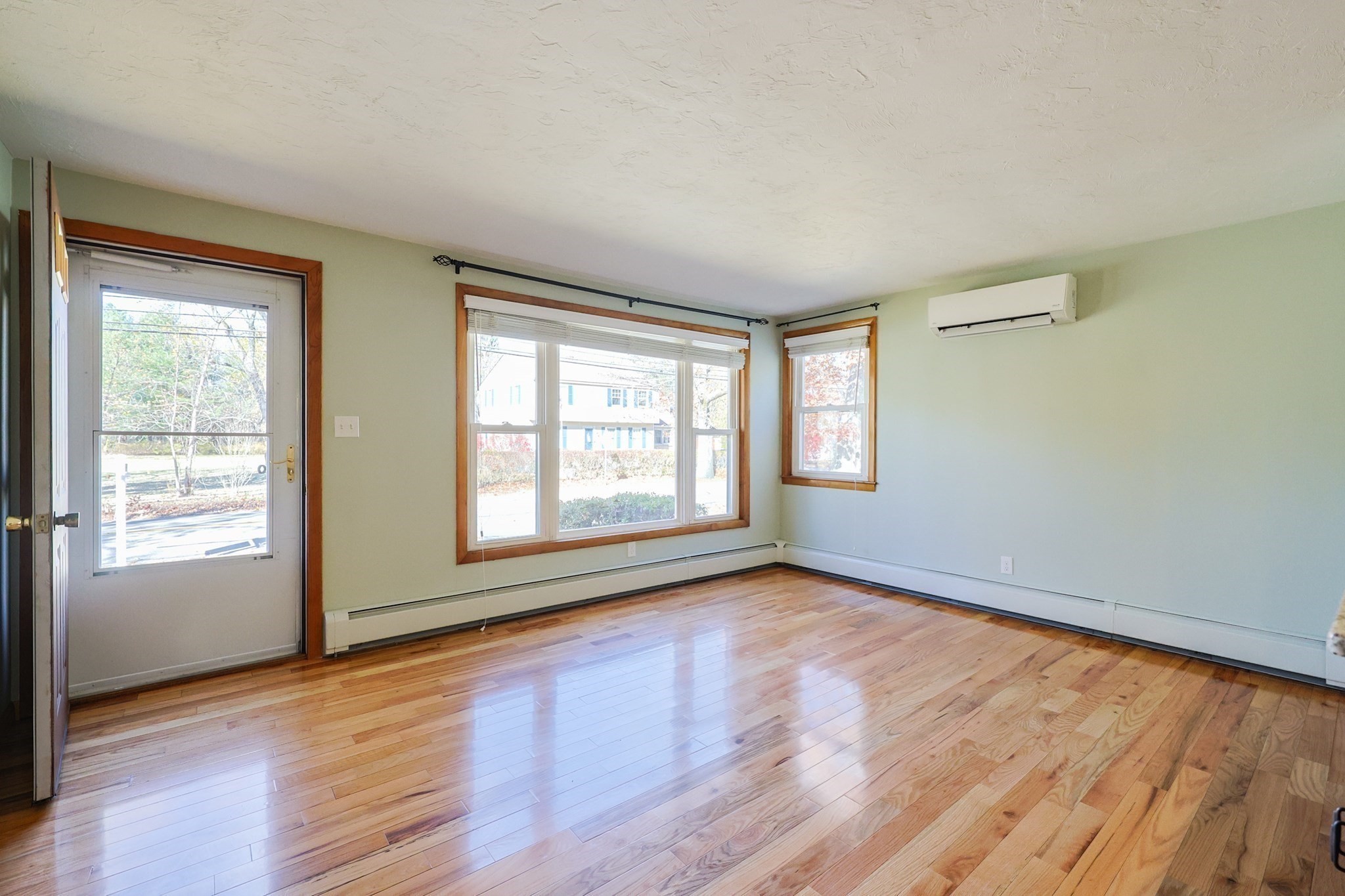7 Pleasant St, Grafton, MA 01519 - Image 12