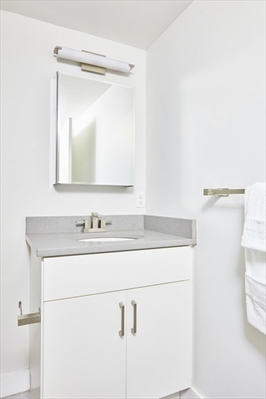 630 Washington, Apt 406