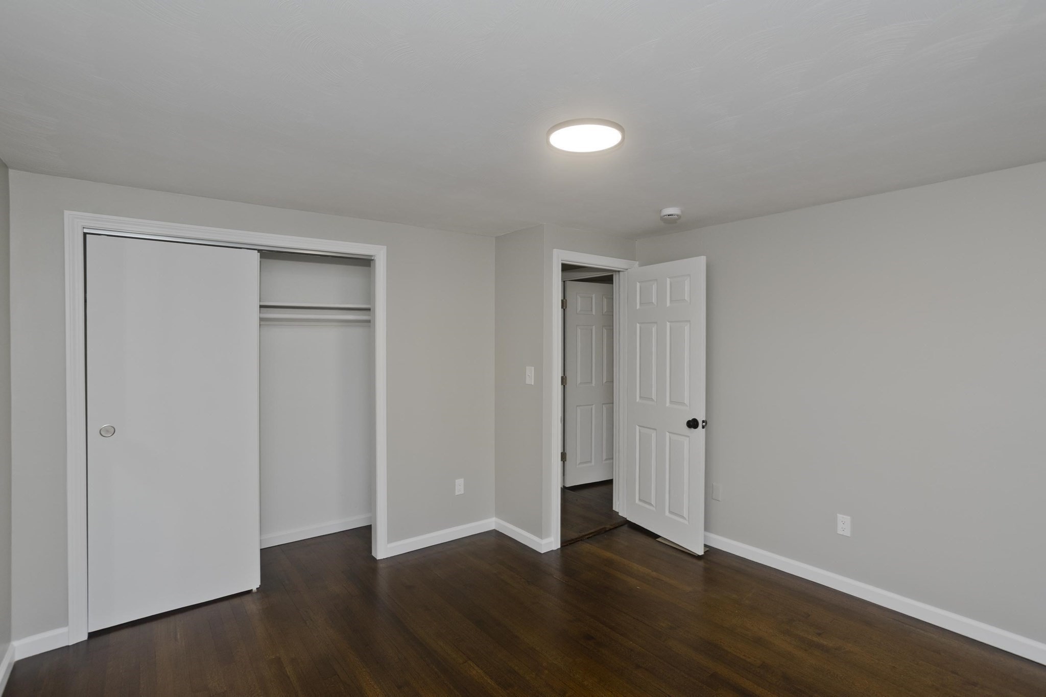 16 Locust St, Westfield, MA 01085 - Image 15