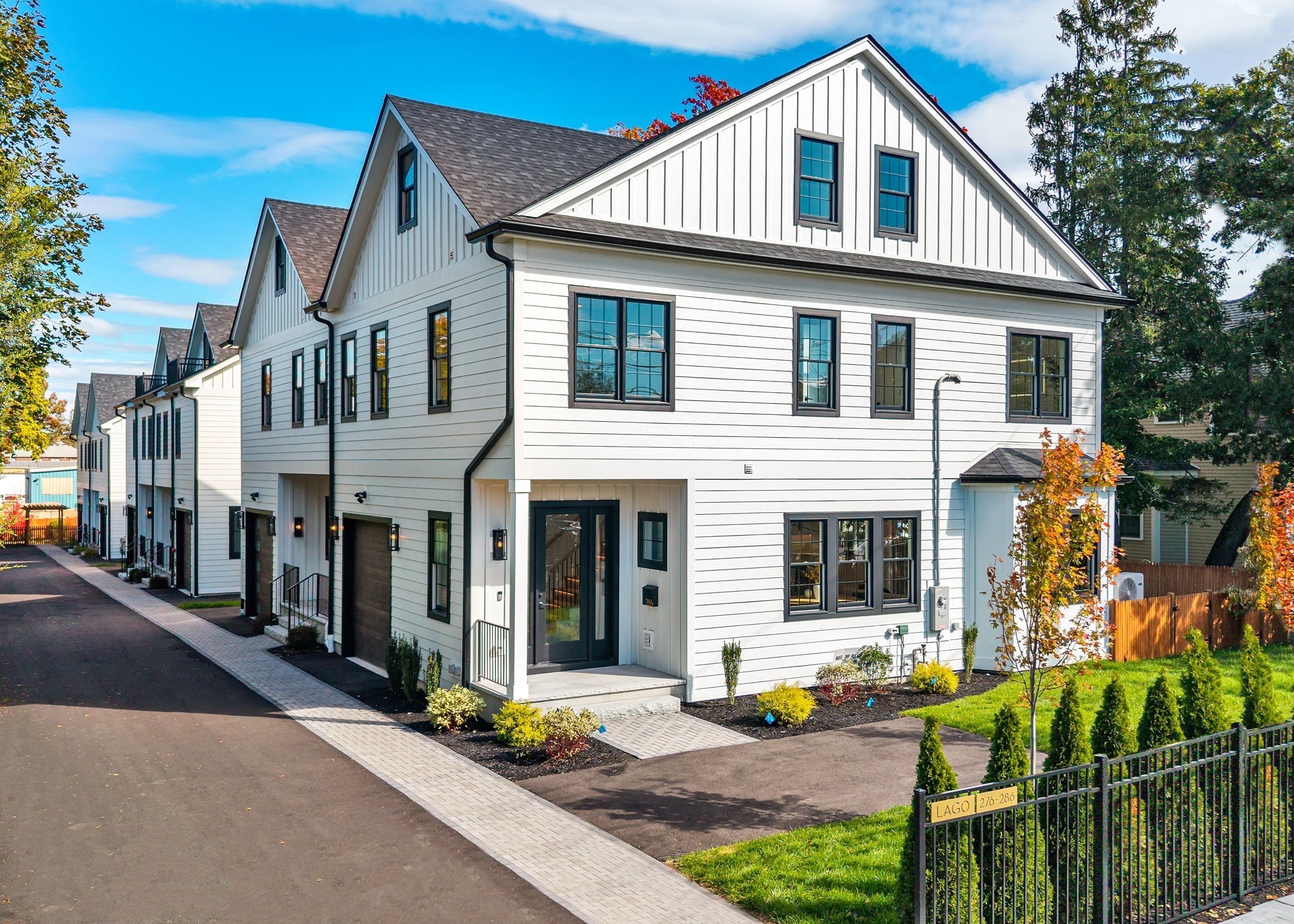 286 Nevada Unit 286, Newton, MA 02460 - Image 2