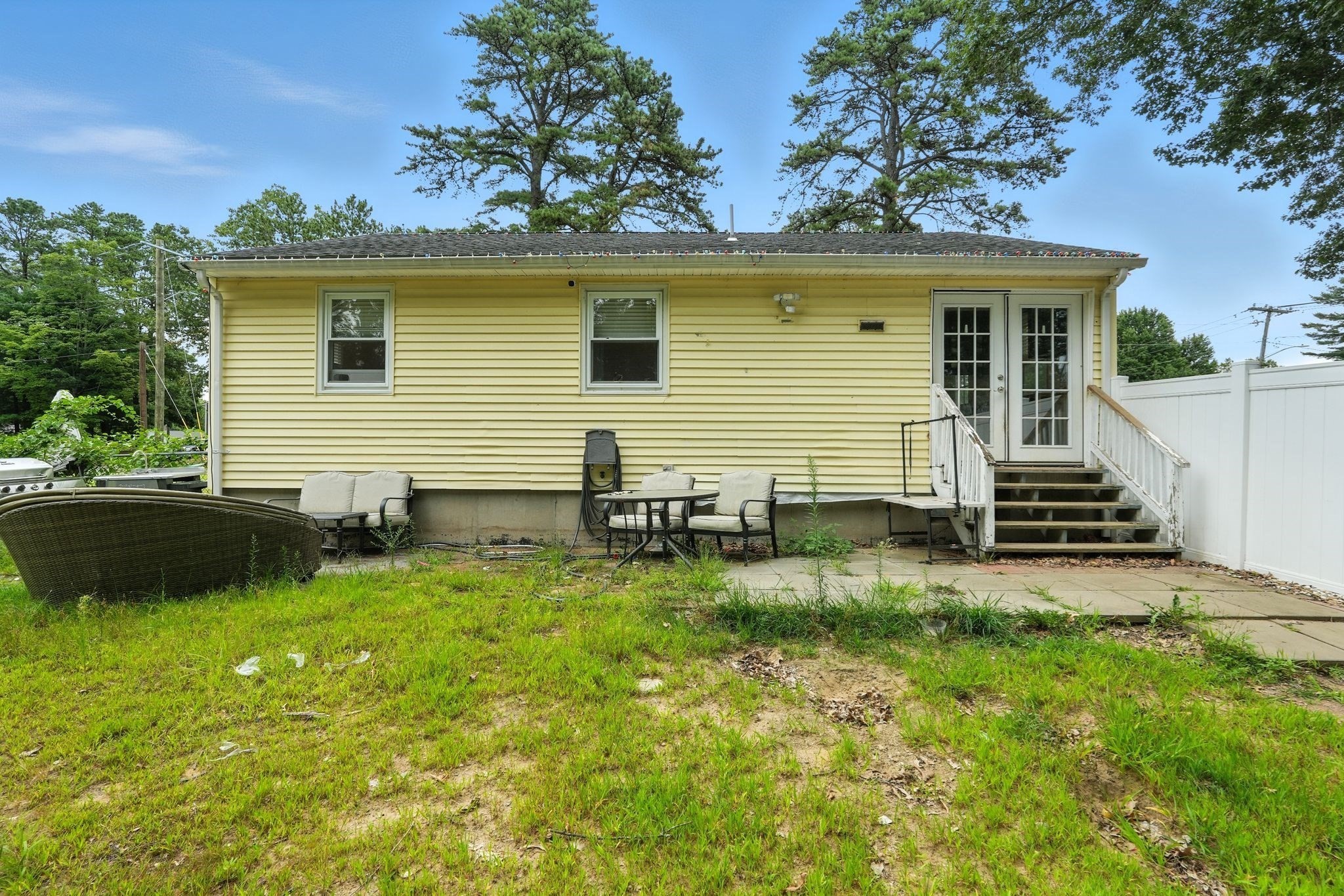 381 N Brook Rd, Springfield, MA 01119 - Image 28