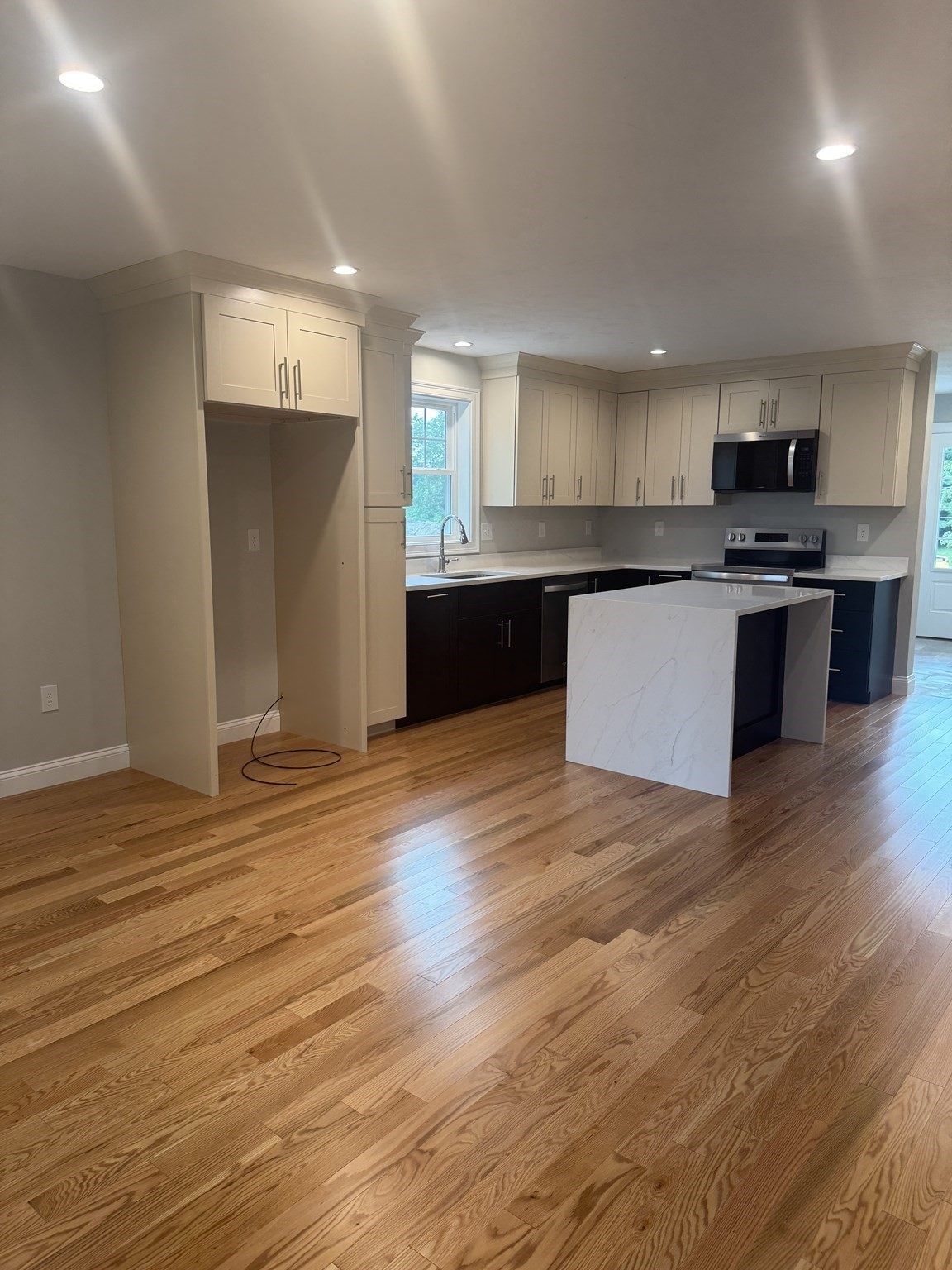 27 James Road Unit 2, Upton, MA 01568 - Image 2