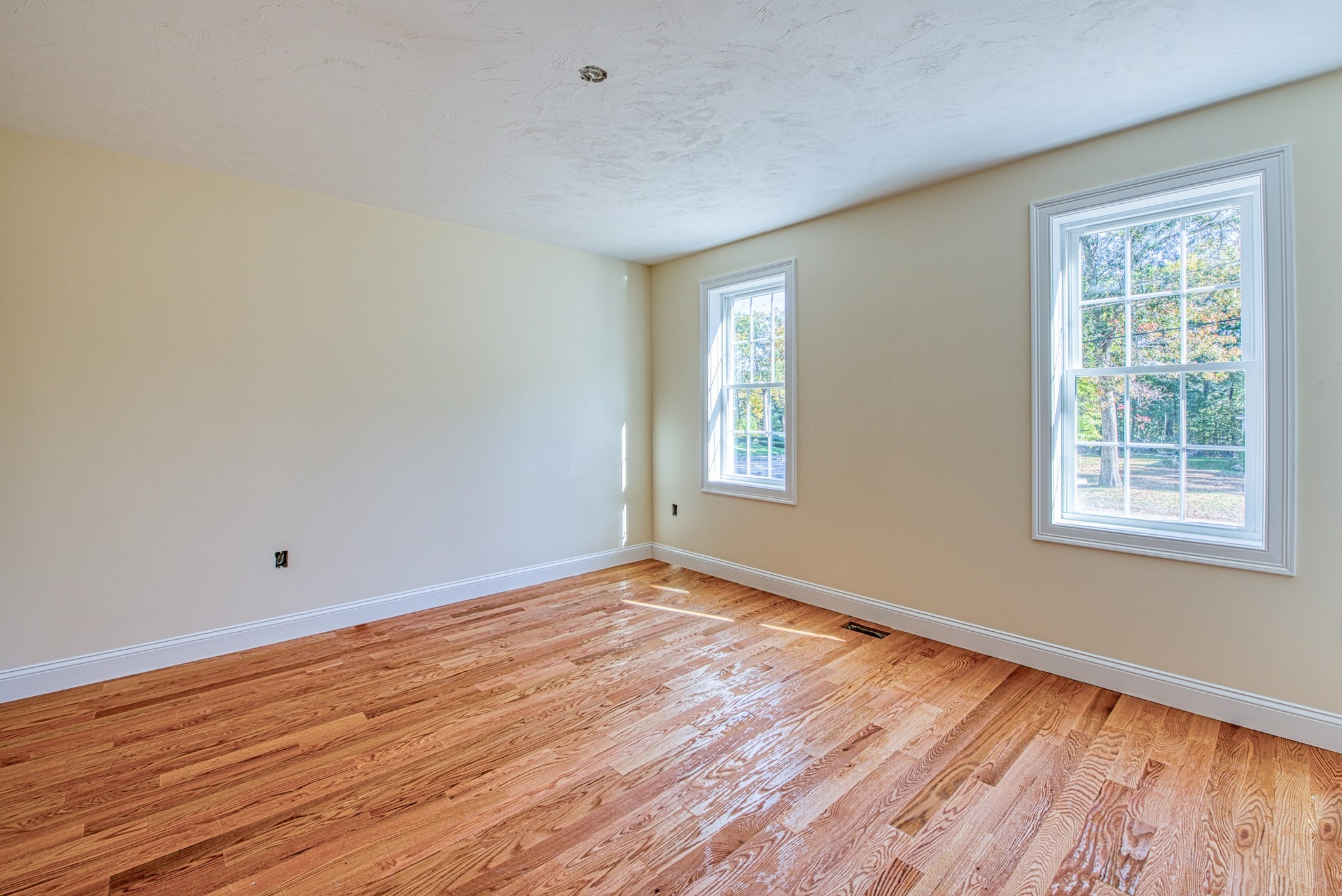 7 N Winnifred Rd, Brockton, MA 02301 - Image 19