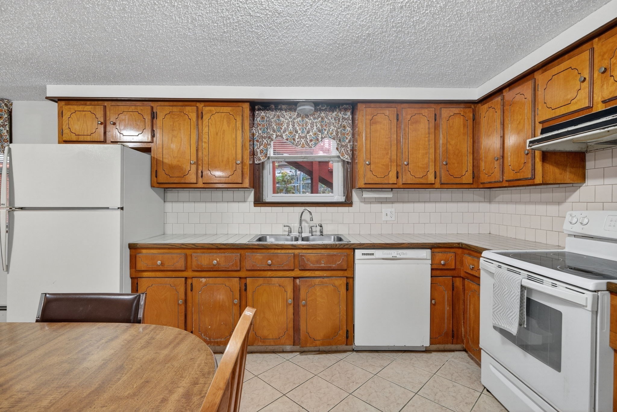 125 Angell St., Fall River, MA 02723 - Image 35