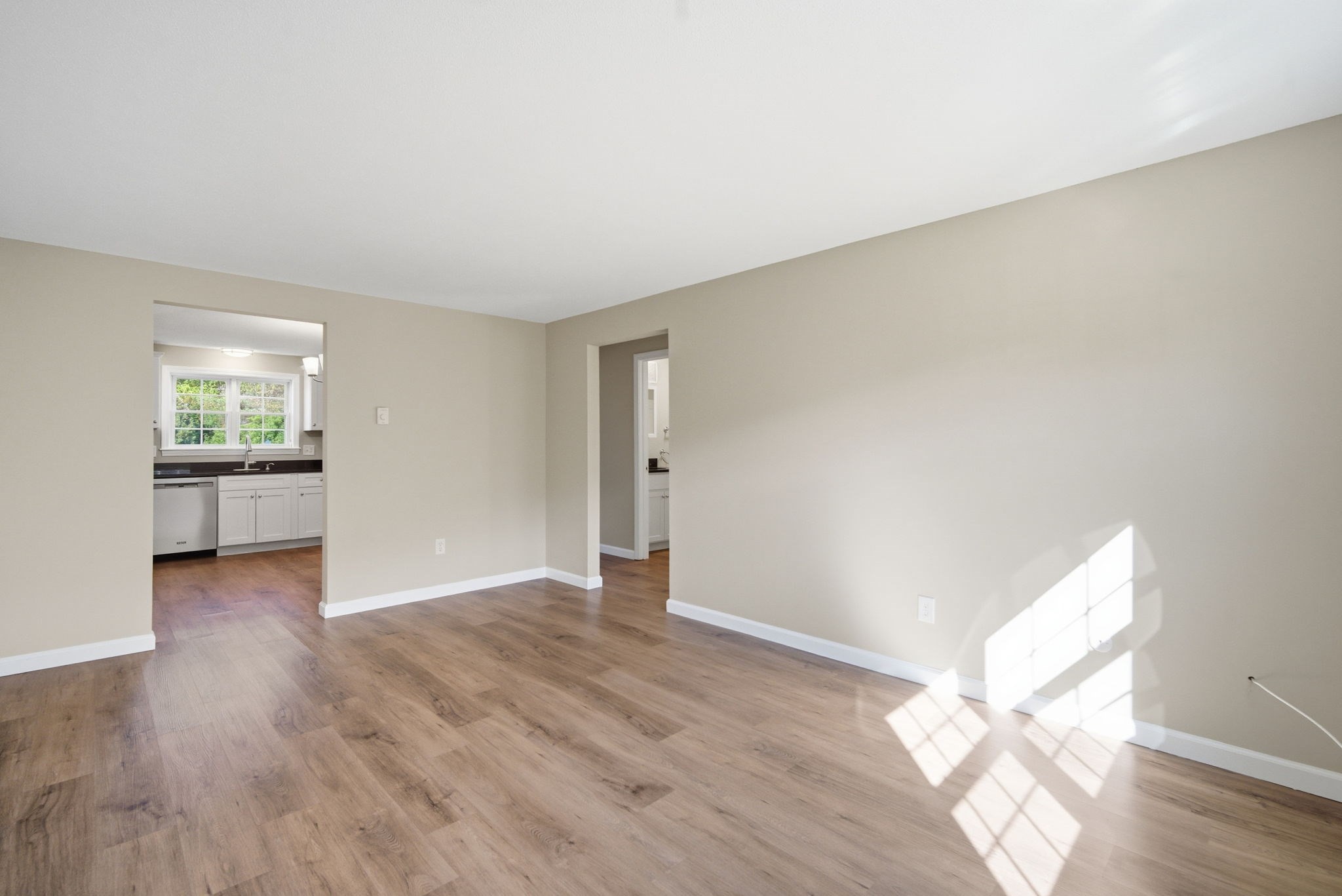 15 Maple Crest Cir Unit D, Holyoke, MA 01040 - Image 9