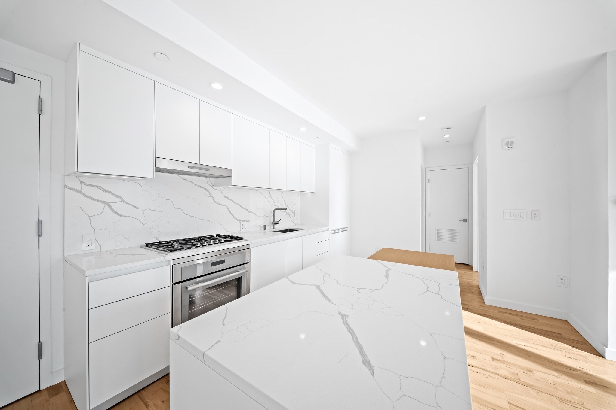 346 Congress Street Unit 703, Seaport, Boston, MA 02210 - Image 3