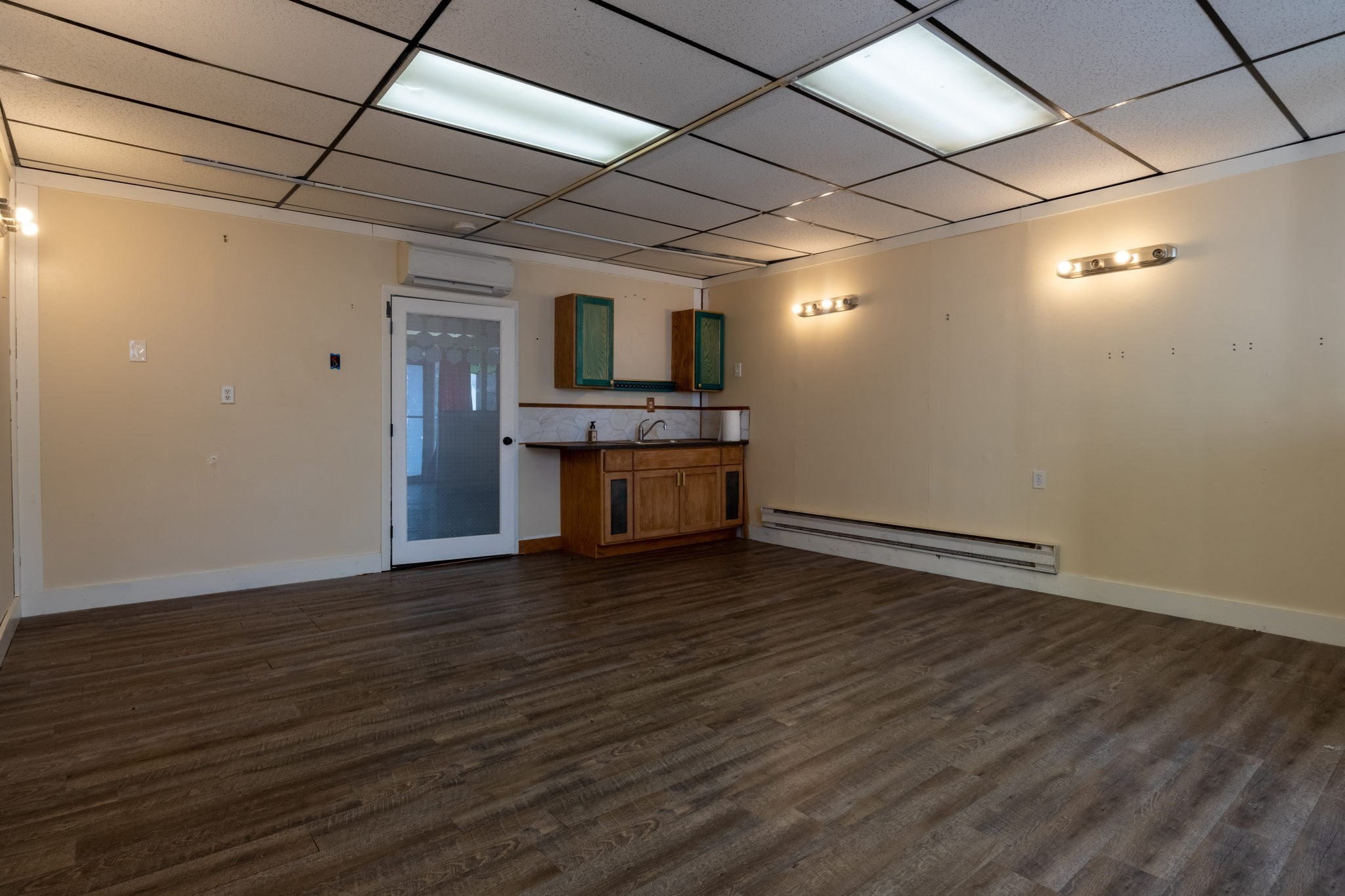 301 Linden St, Holyoke, MA 01040 - Image 7