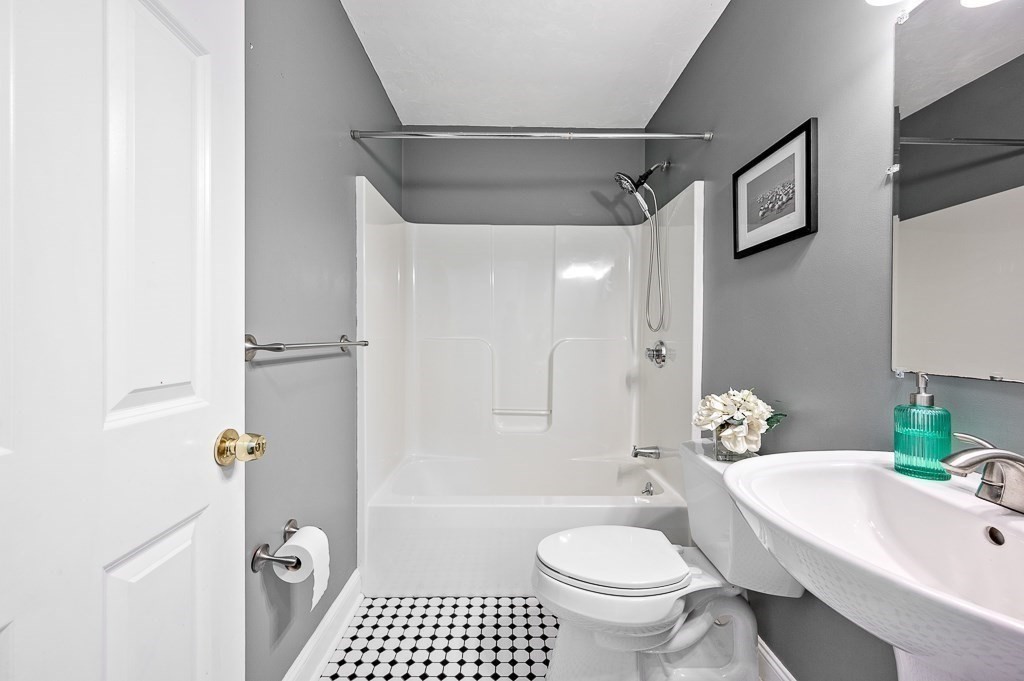 3 Carter Way, Worcester, MA 01609 - Image 27