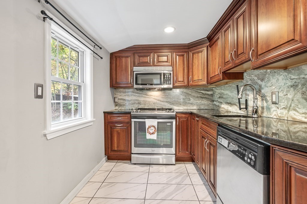 194 Paine Street, Bellingham, MA 02019 - Image 6