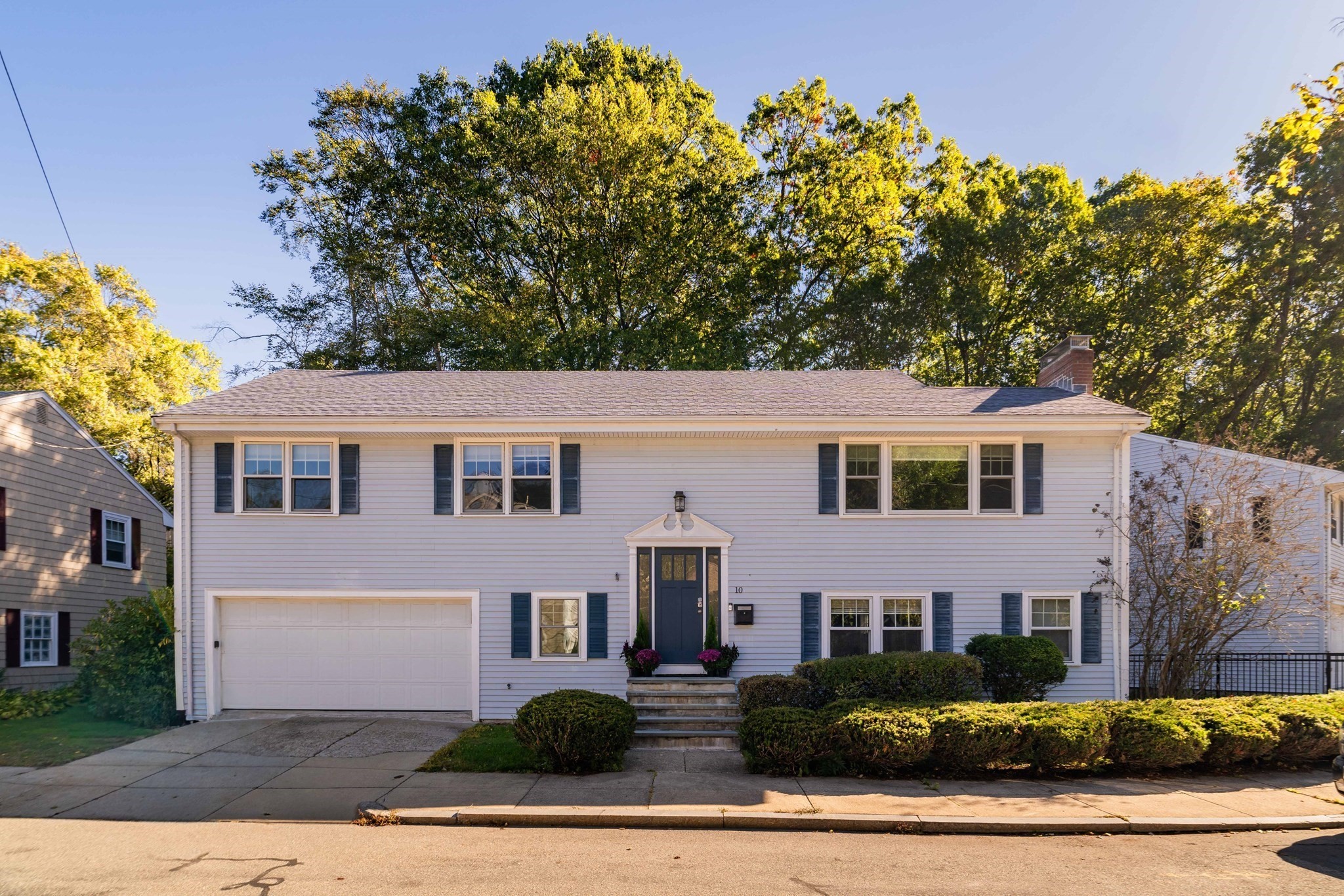 10 Hackensack Ter, West Roxbury, Boston, MA 02467