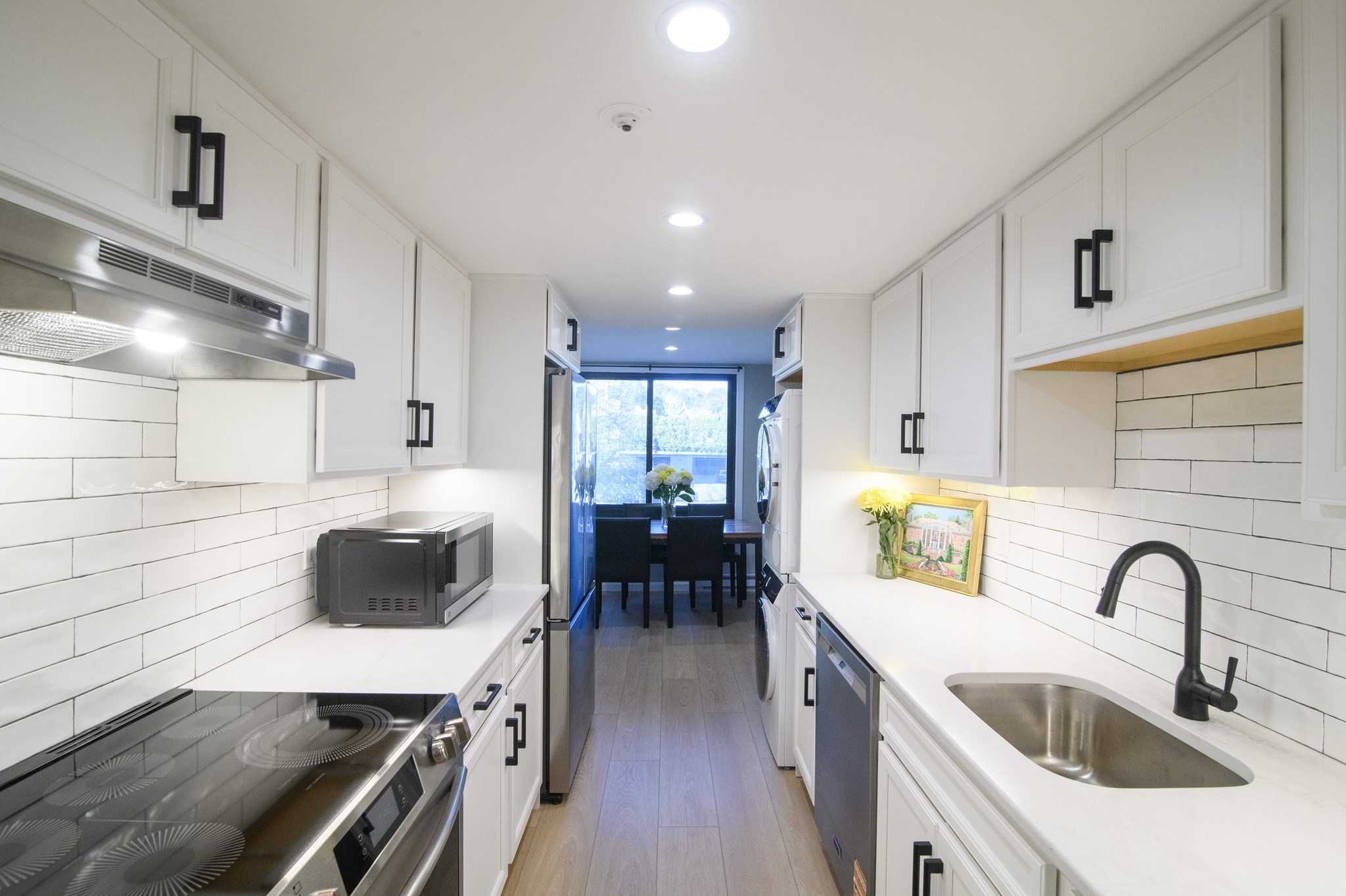 49 Melrose St Unit 1H, Melrose, MA 02176