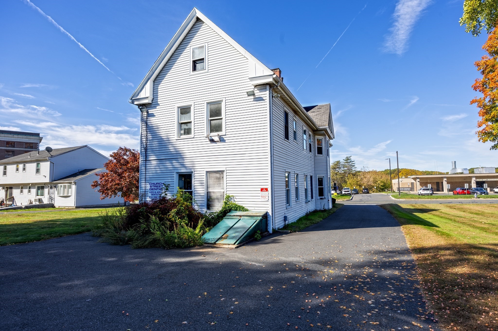 109 Church St, Chicopee, MA 01020 - Image 41
