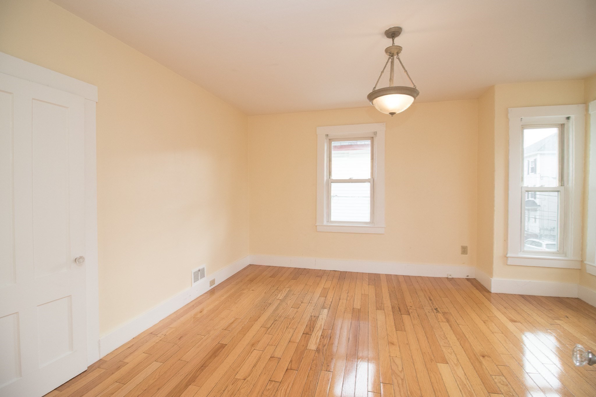 158 Concord St, Lowell, MA 01852 - Image 19