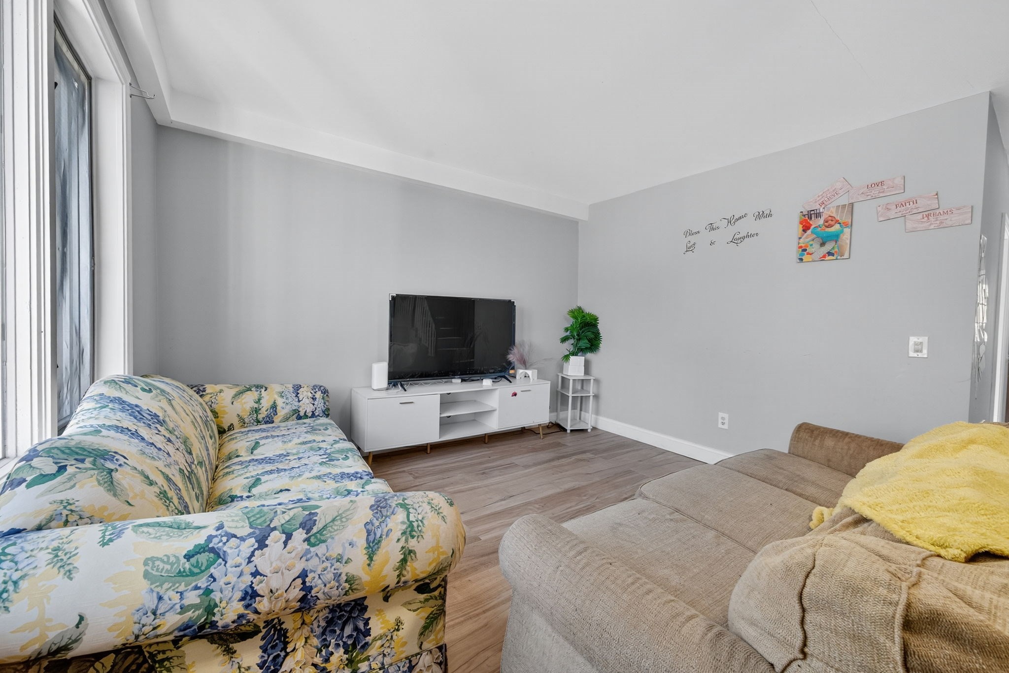 125 Carl St, Fall River, MA 02721 - Image 15