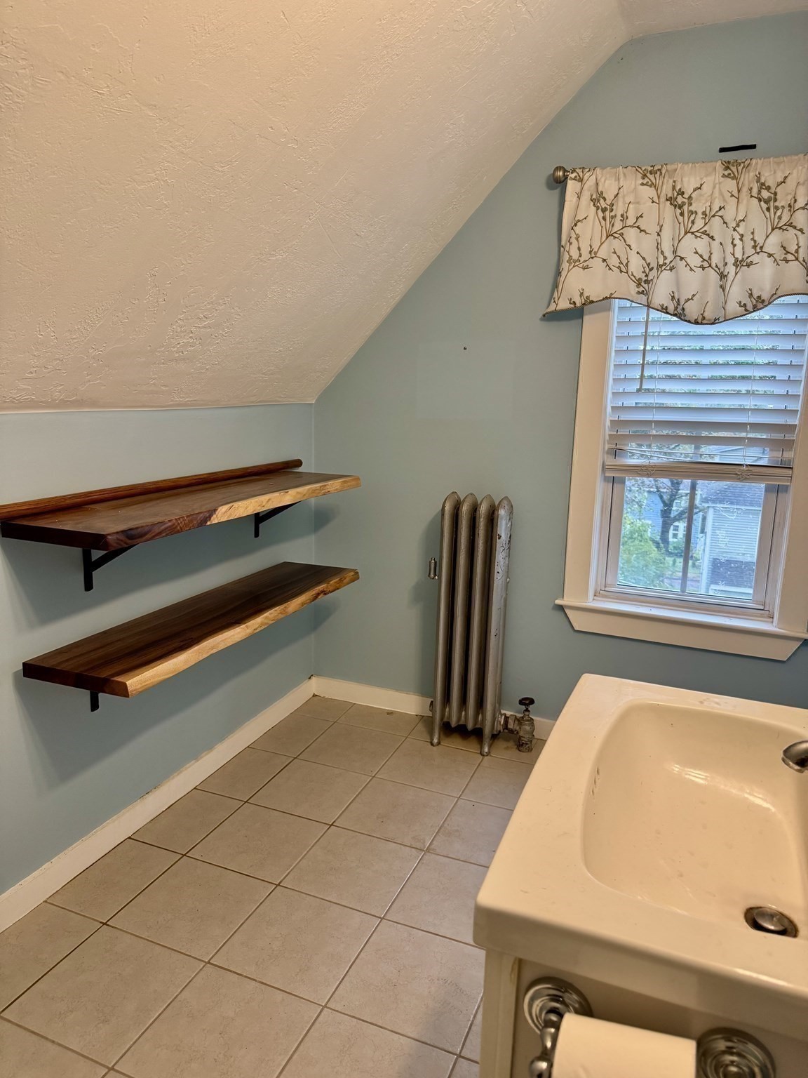 96 June St Unit 3, Worcester, MA 01602 - Image 19