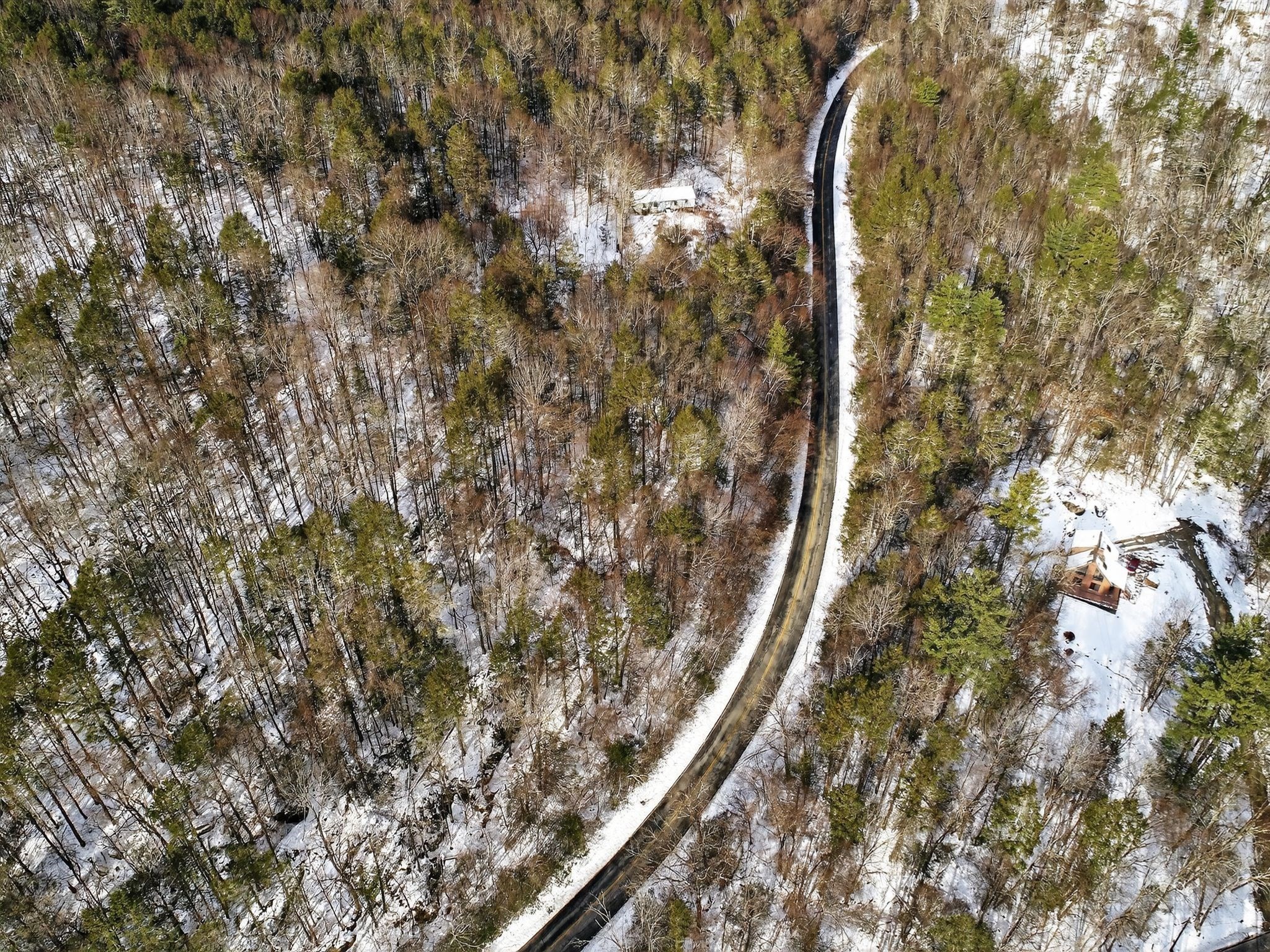 46 Bromley Rd, Huntington, MA 01050 - Image 3