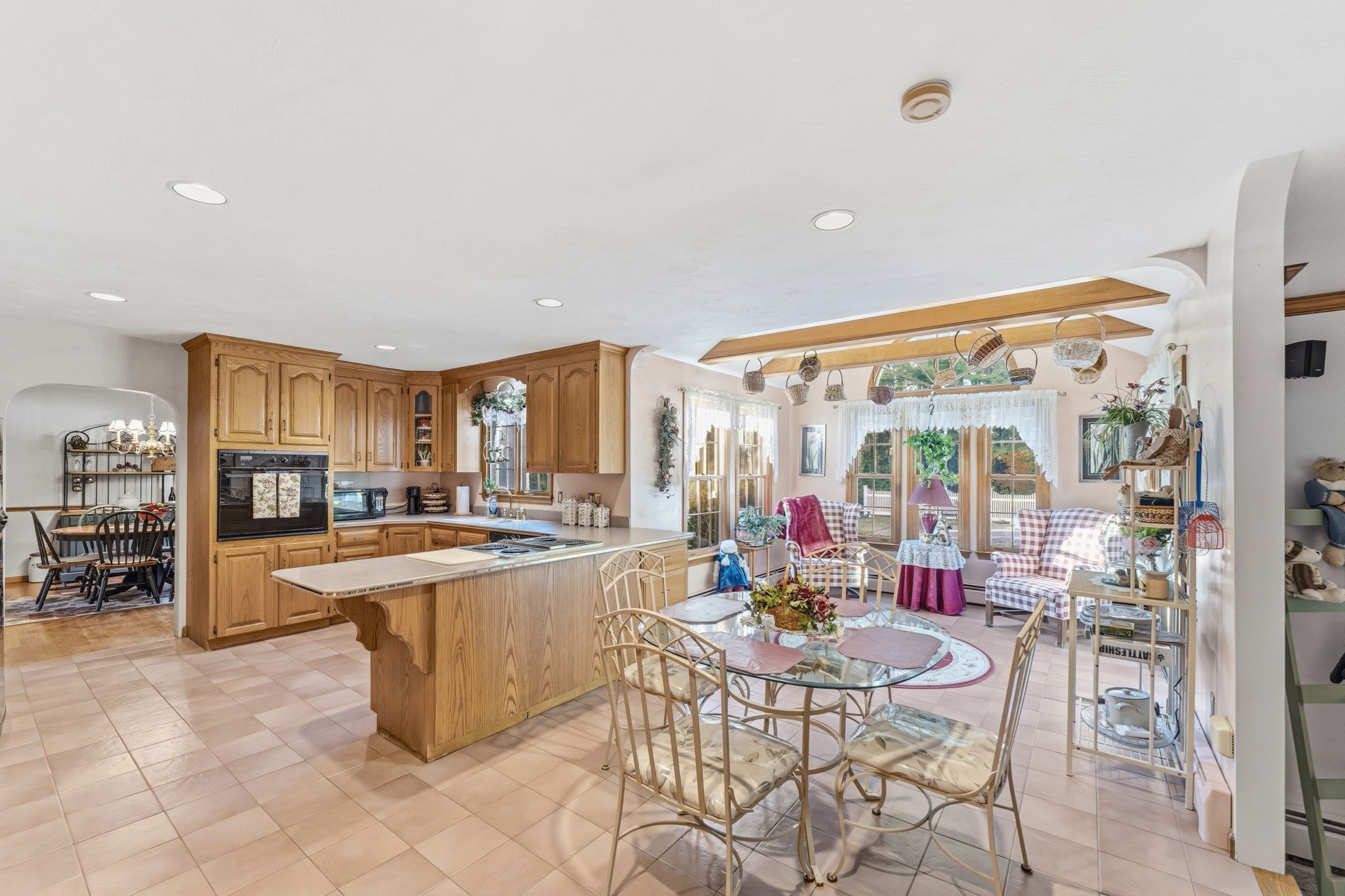 99 Country Club Dr, Northbridge, MA 01588 - Image 12