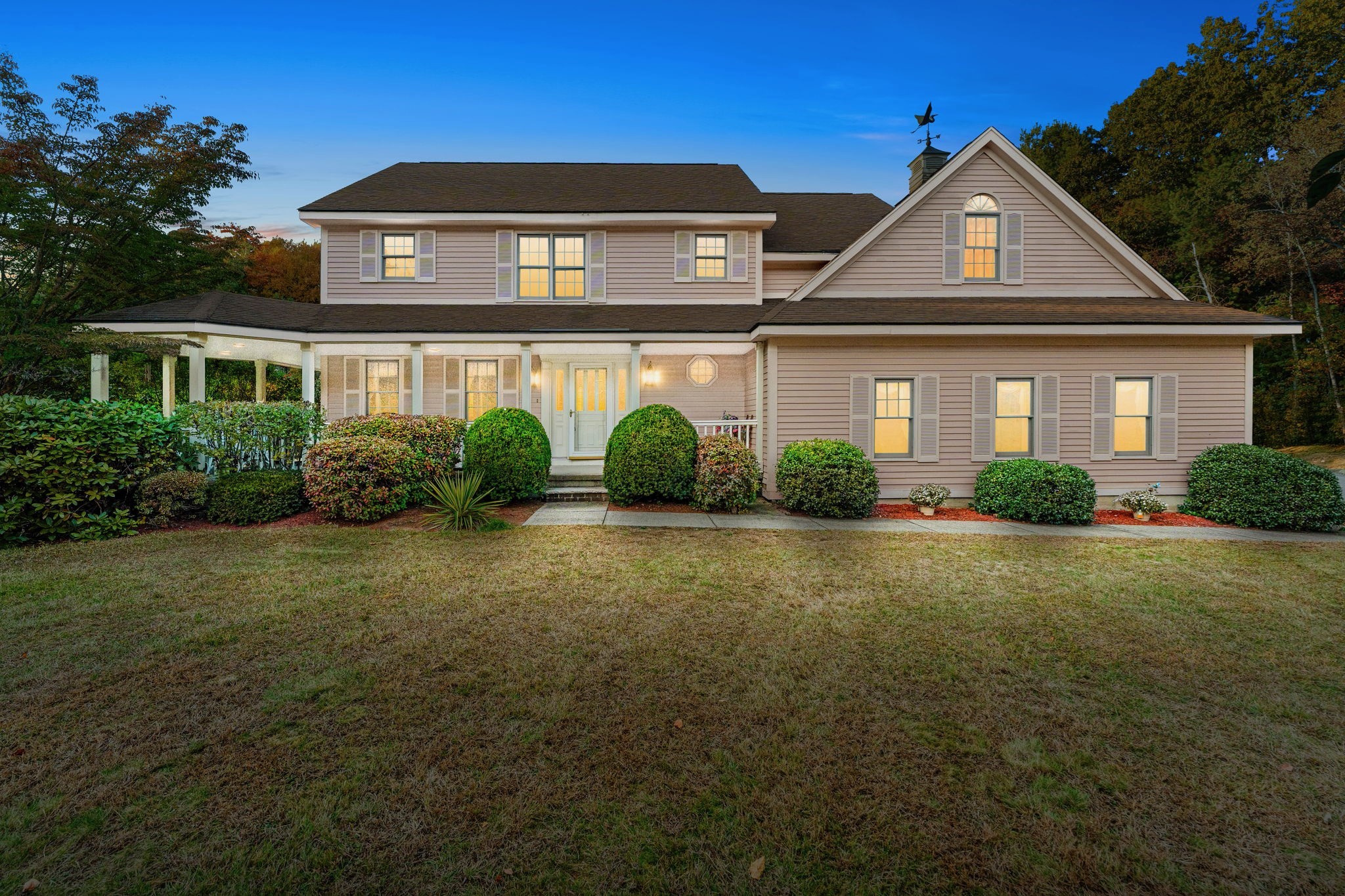 99 Country Club Dr, Northbridge, MA 01588 - Image 4