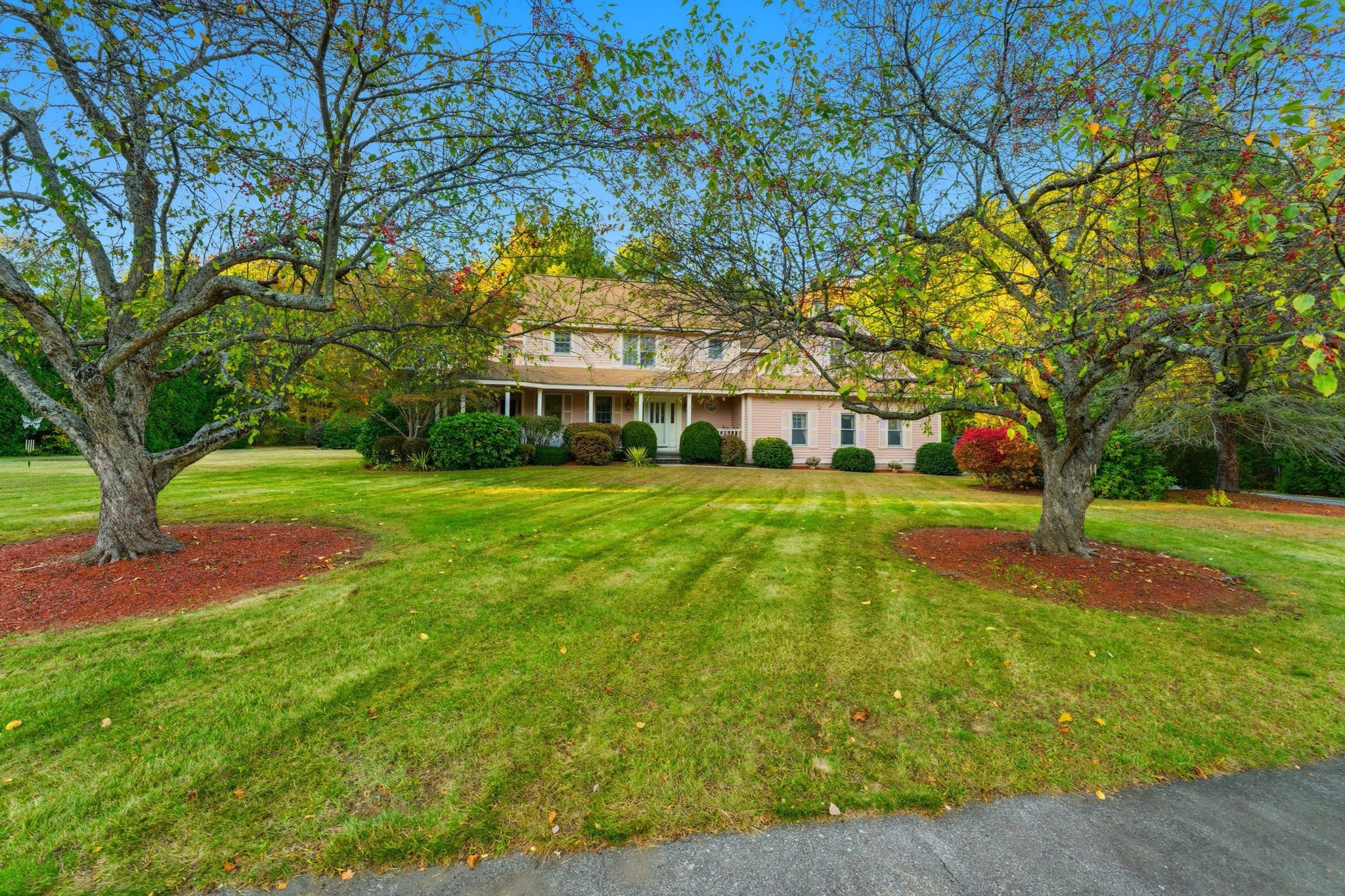 99 Country Club Dr, Northbridge, MA 01588 - Image 42