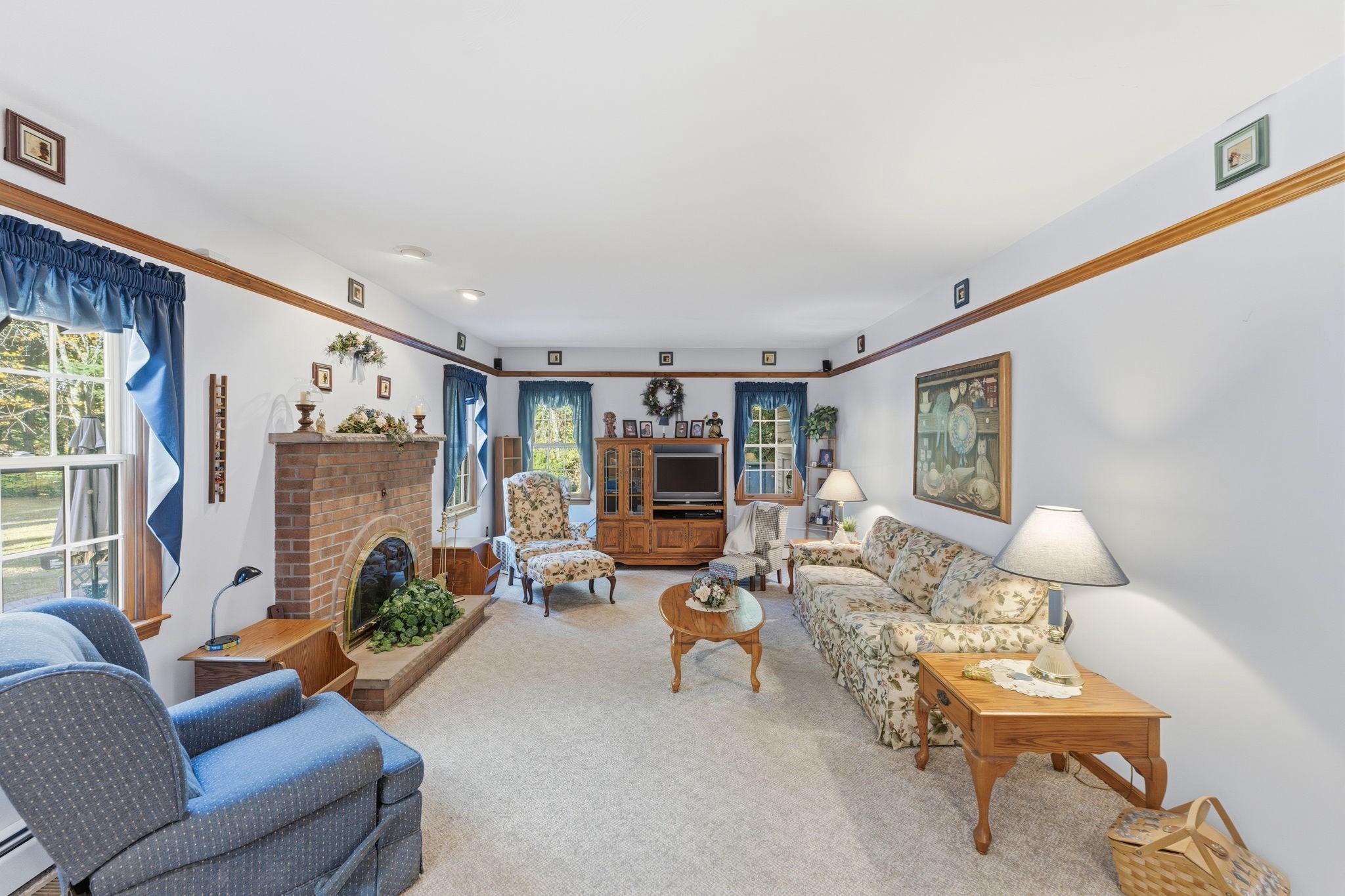 99 Country Club Dr, Northbridge, MA 01588 - Image 10