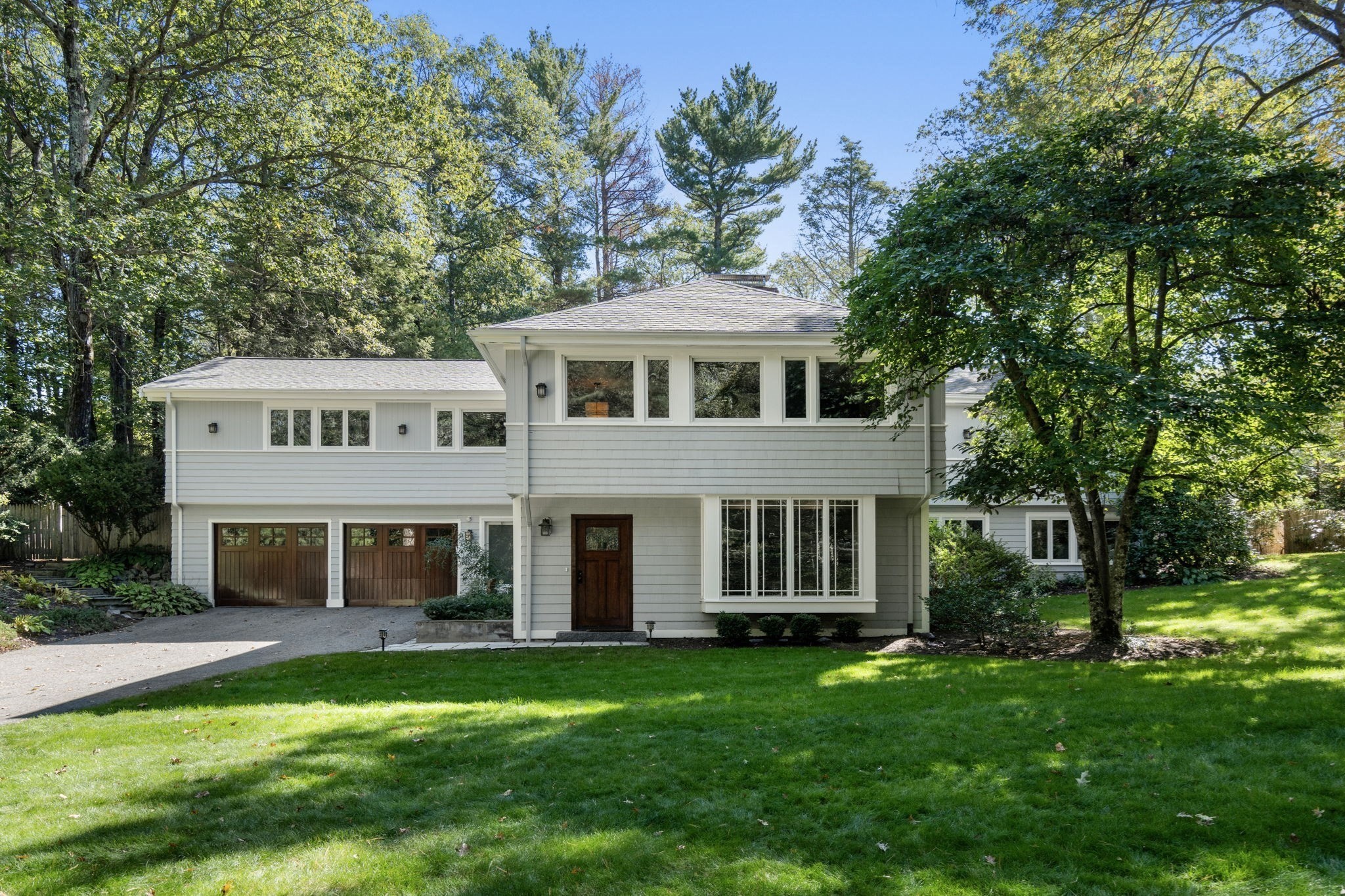 60 Rolling Ln, Weston, MA 02493