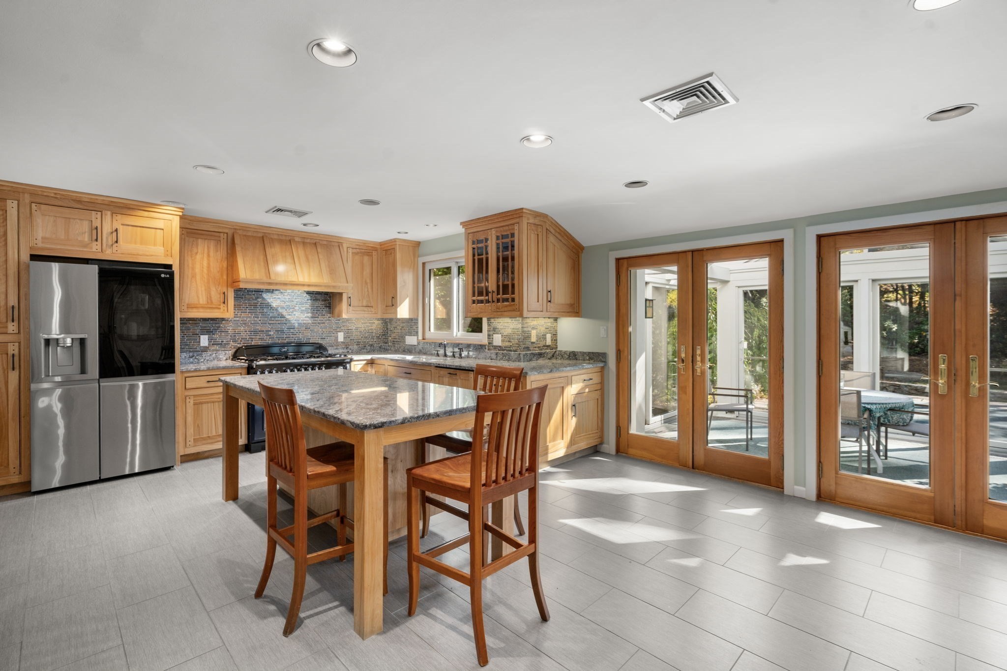 60 Rolling Ln, Weston, MA 02493 - Image 11