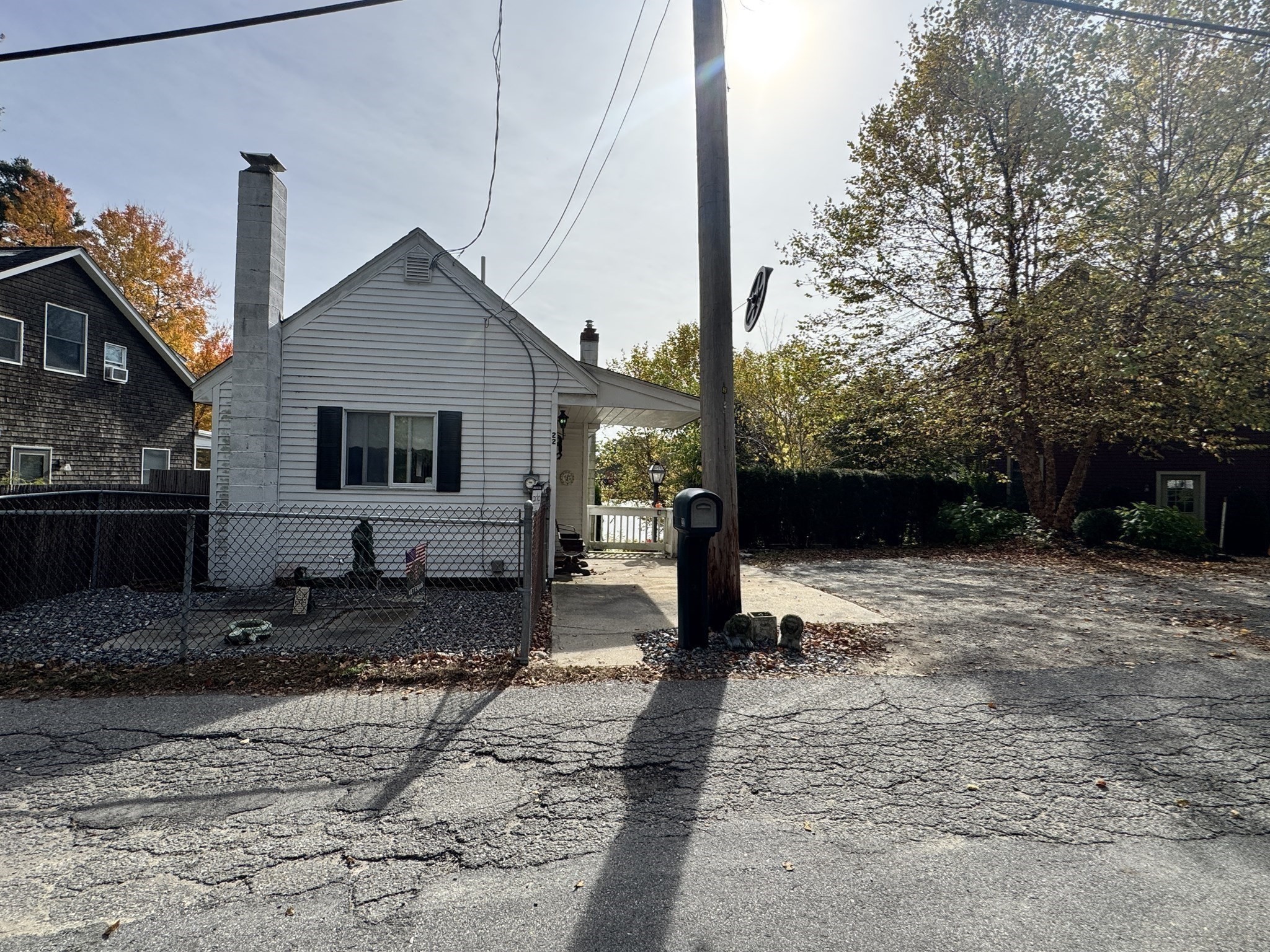 22 Lakeshore Dr, Wayland, MA 01778