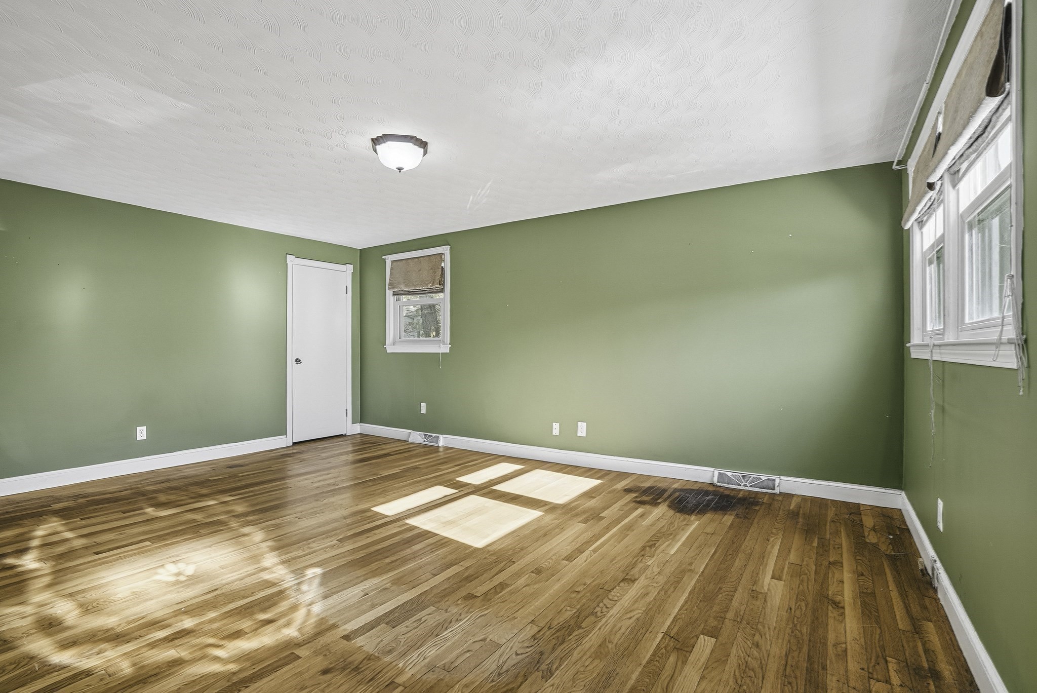 24 Overlook Avenue, Dedham, MA 02026 - Image 5