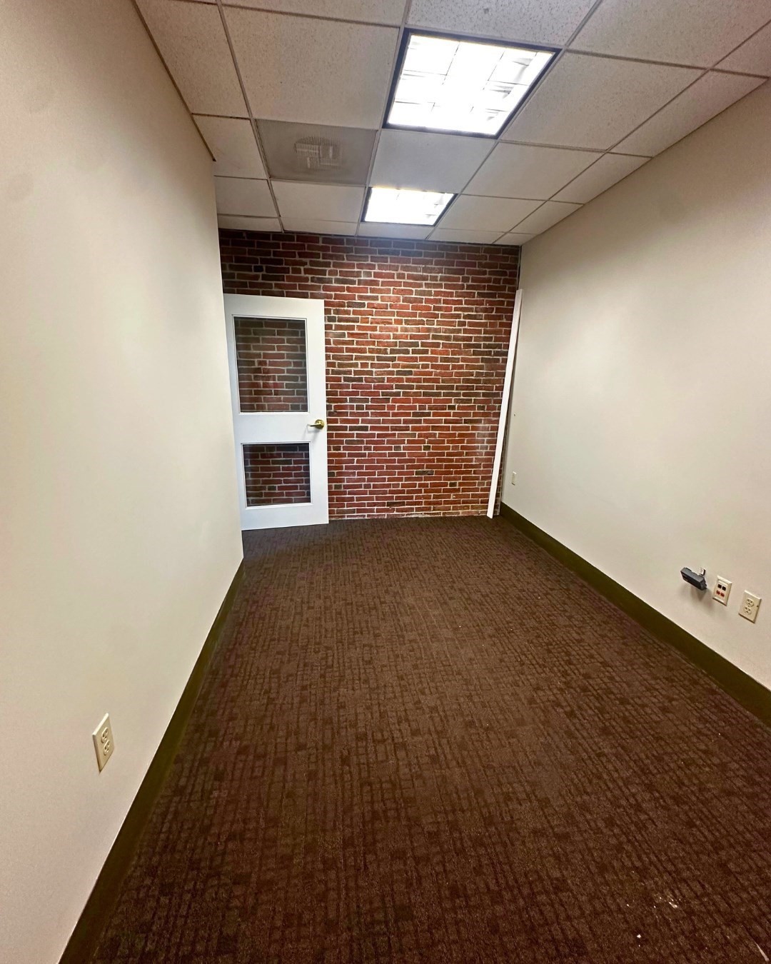 154 Main St, North Andover, MA 01845 - Image 2