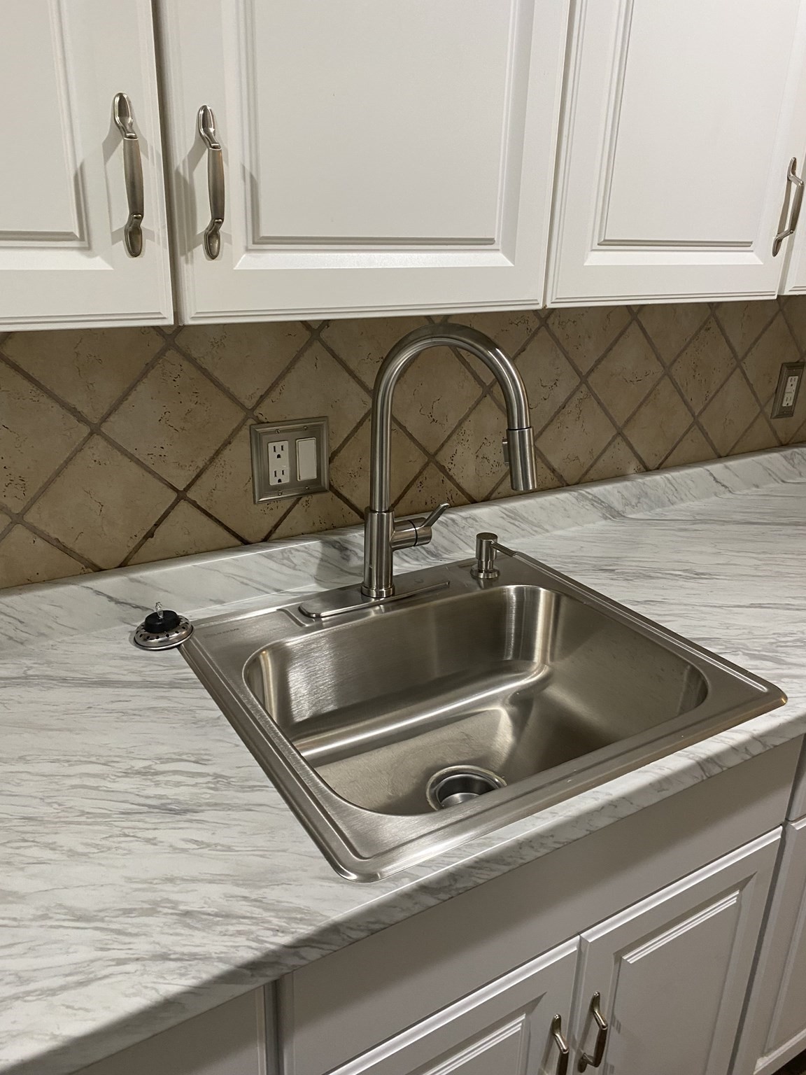 10 Mason Ct Unit 10, Amesbury, MA 01913 - Image 6