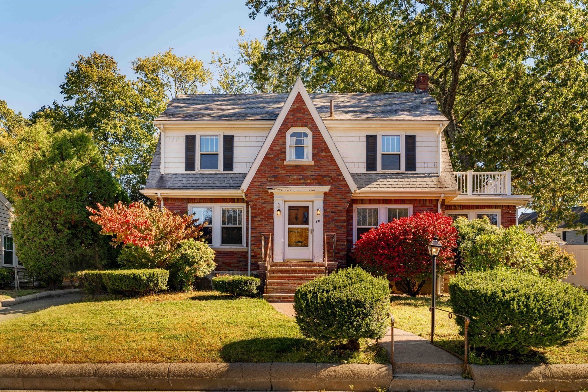 29 Norton St, Braintree, MA 02184