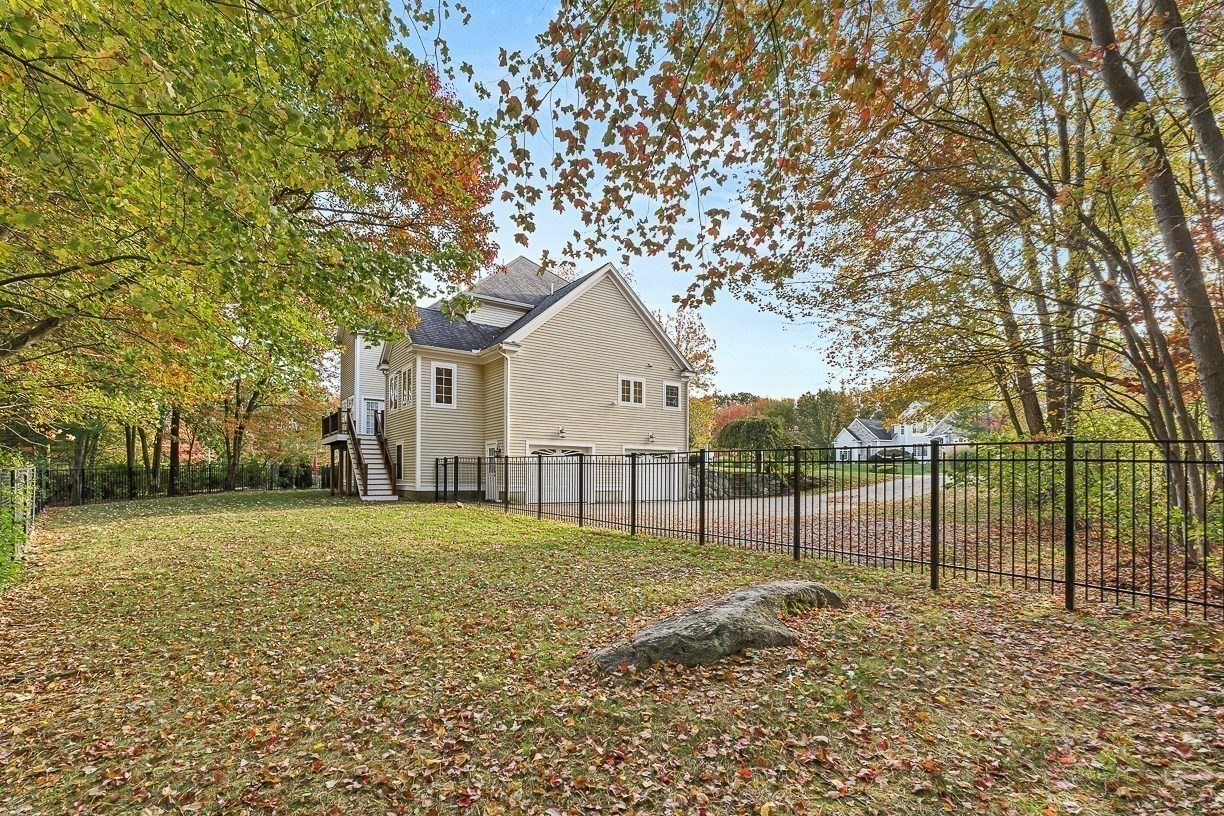 109 Meadow Creek Dr, Dracut, MA 01826 - Image 33