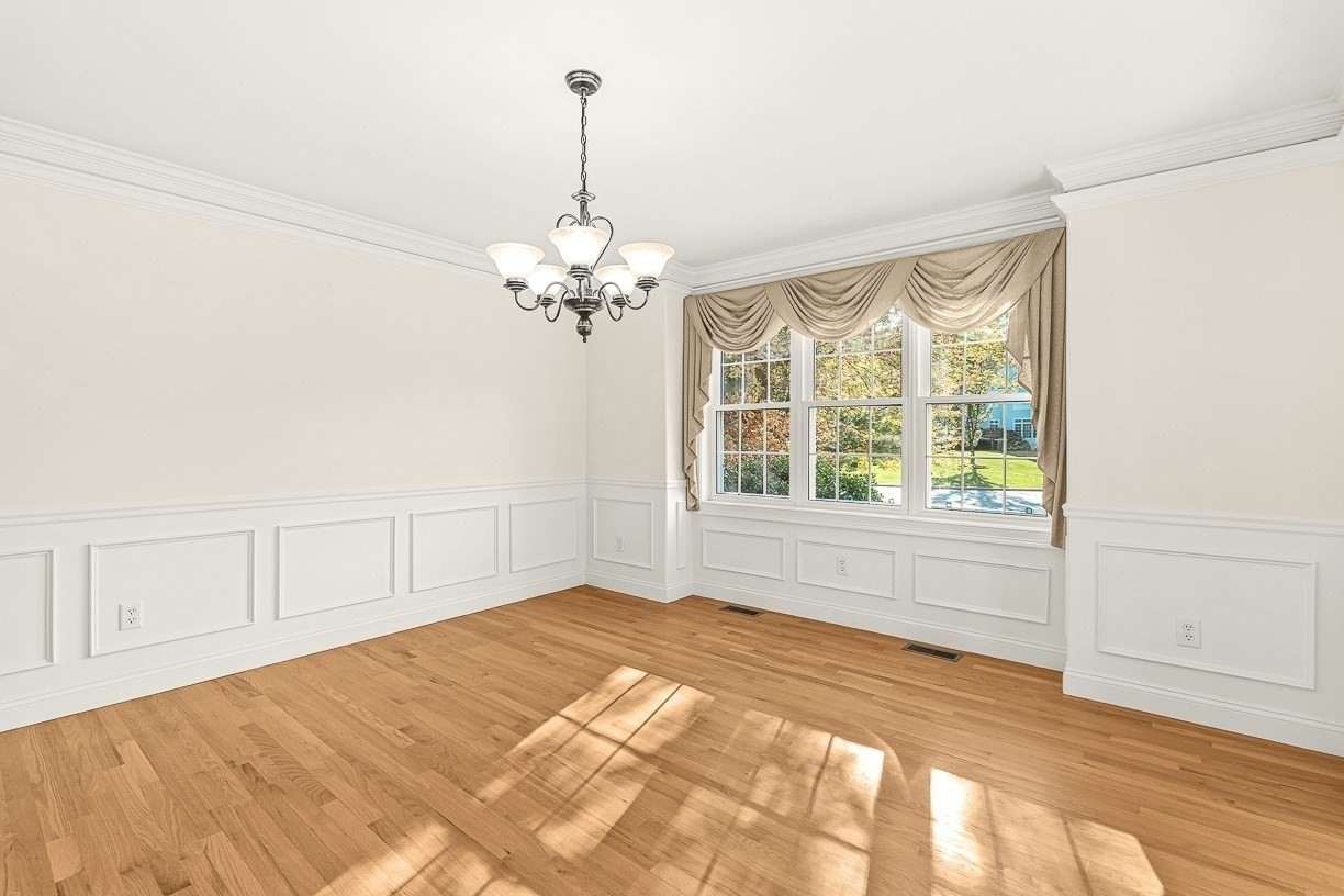 109 Meadow Creek Dr, Dracut, MA 01826 - Image 6