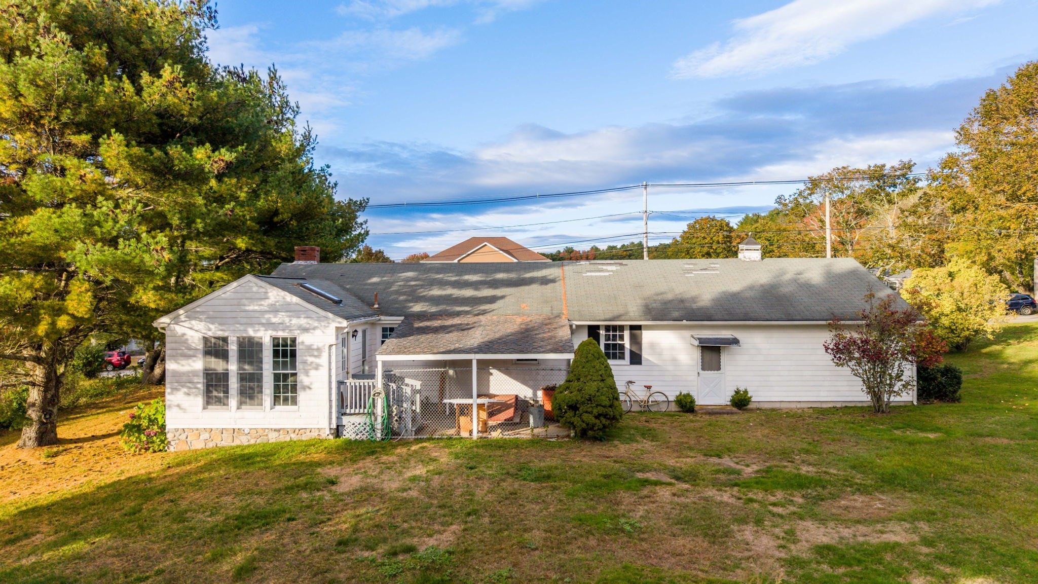 390 Old Fall River Rd, Dartmouth, MA 02747 - Image 19