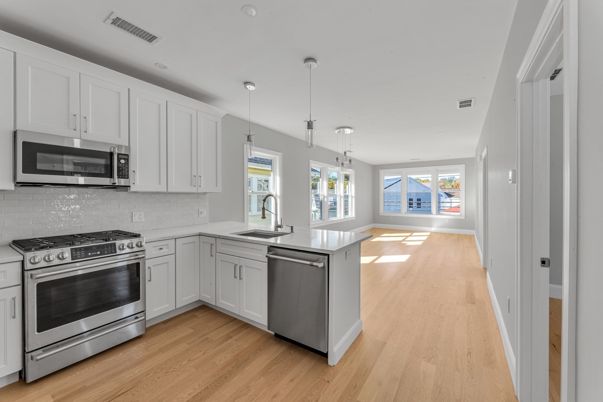 103 Neponset Ave, Roslindale, Boston, MA 02131 - Image 23