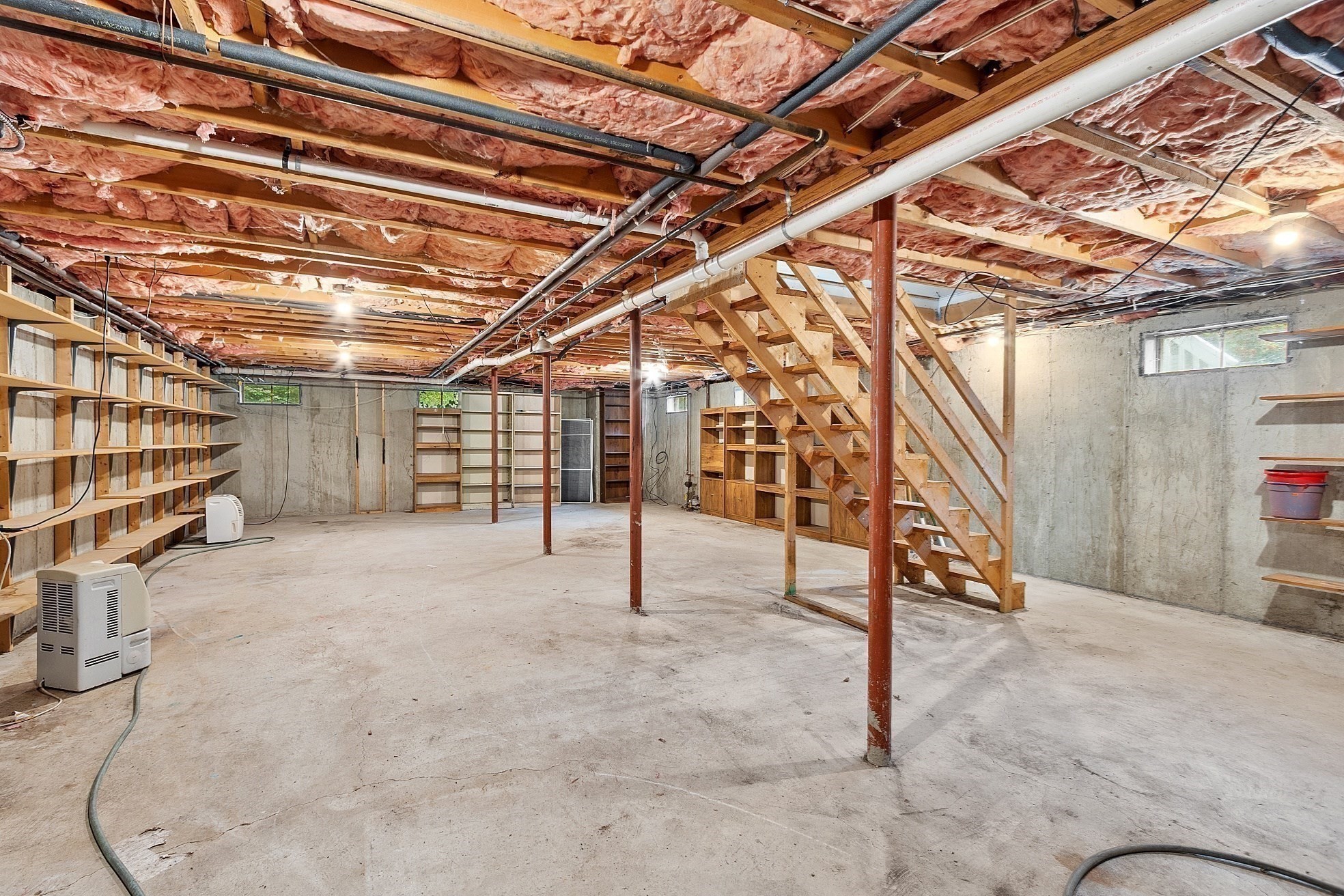 159 Pine St, Manchester, MA 01944 - Image 27