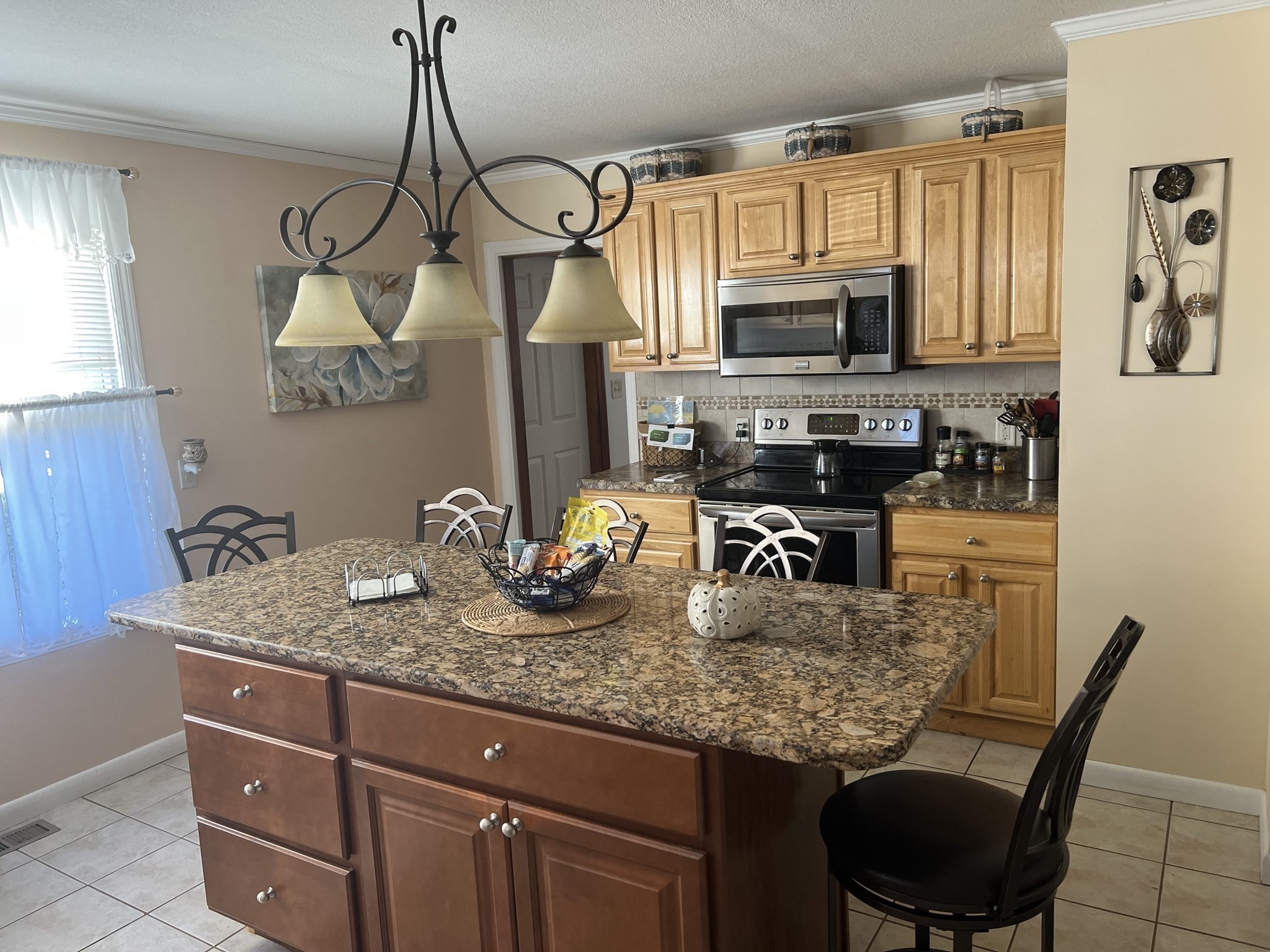 41 Orchard Street, Ludlow, MA 01056 - Image 5