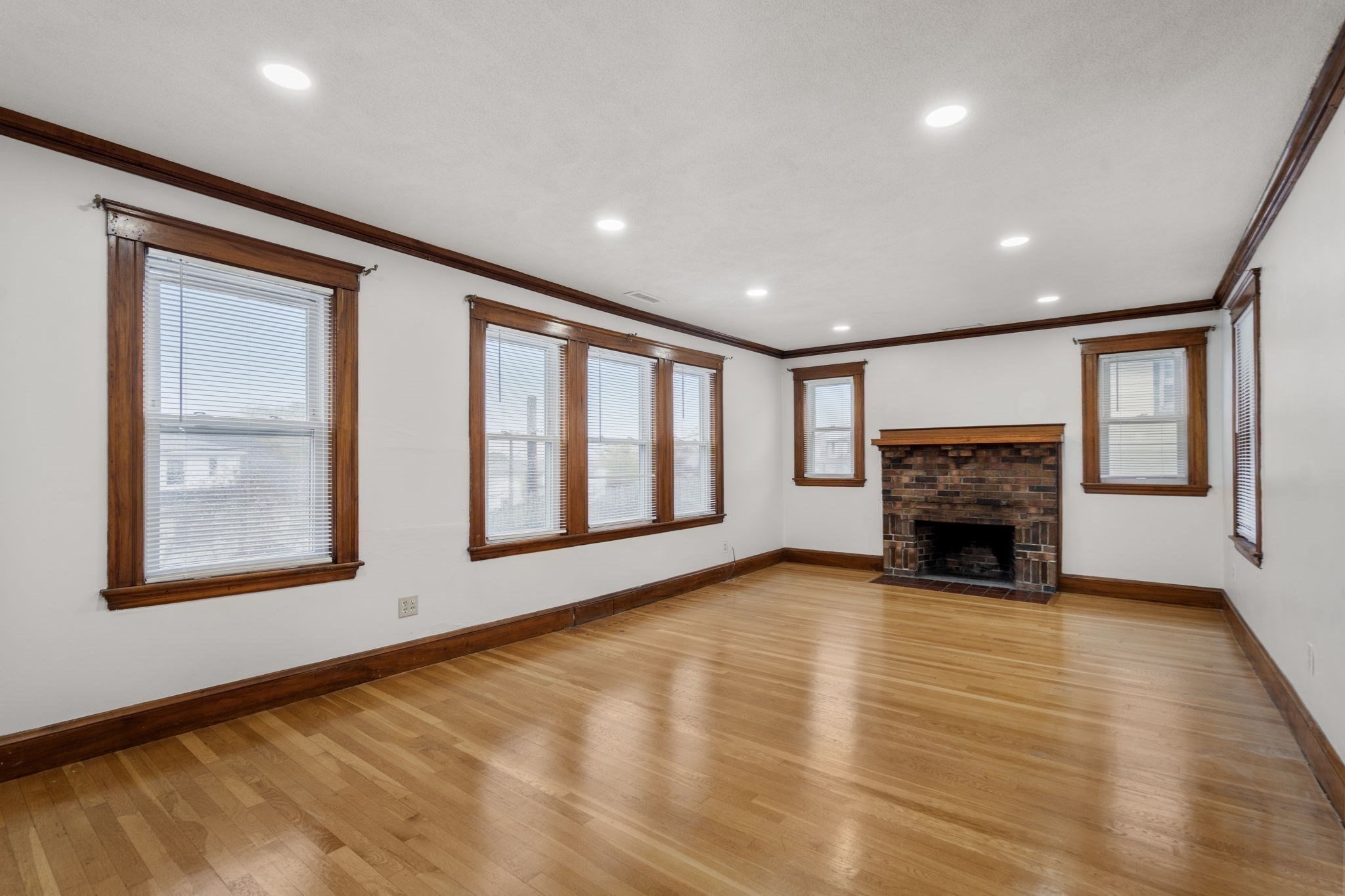 56 Edgecliff Rd, Watertown, MA 02472 - Image 24