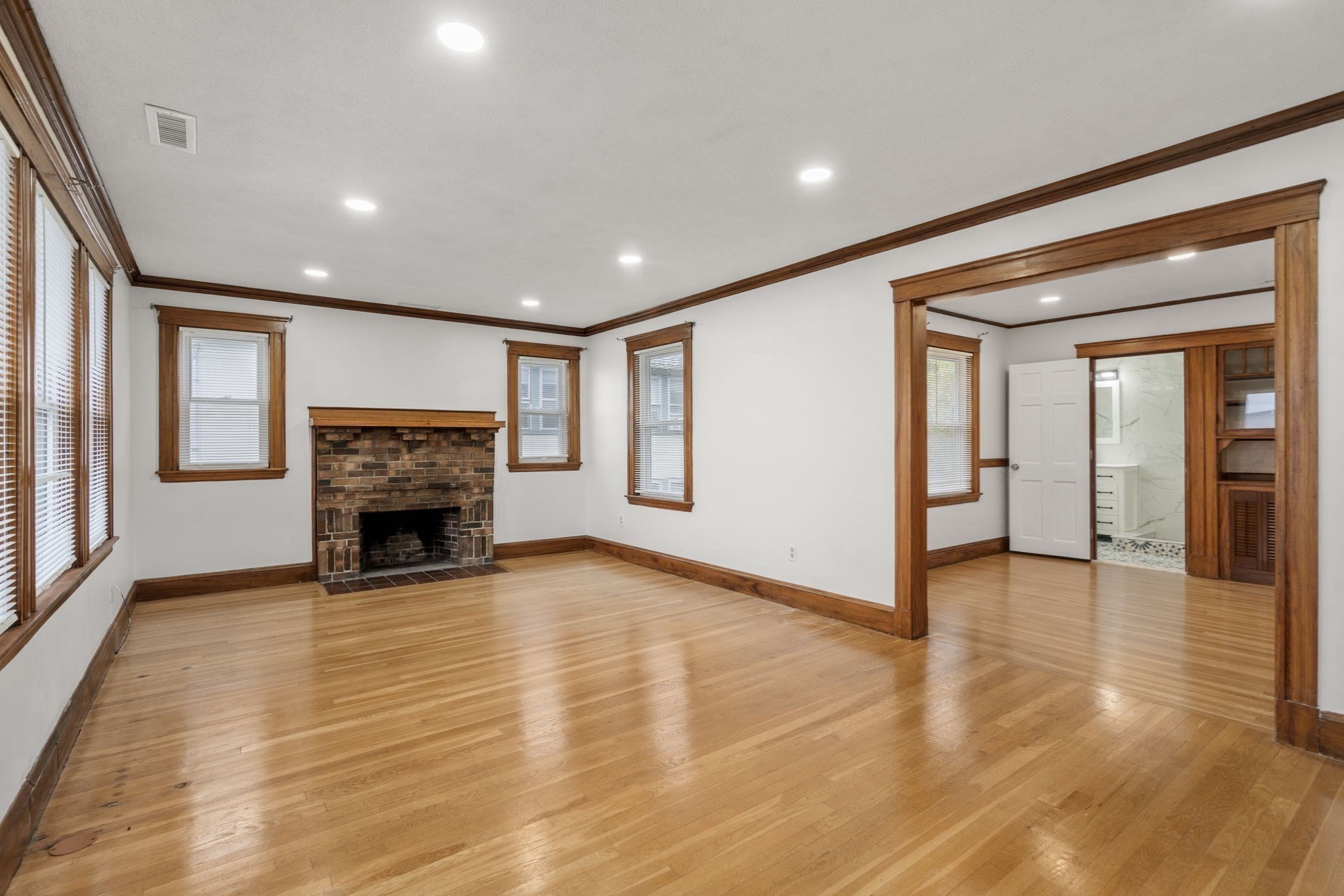 56 Edgecliff Rd, Watertown, MA 02472 - Image 25