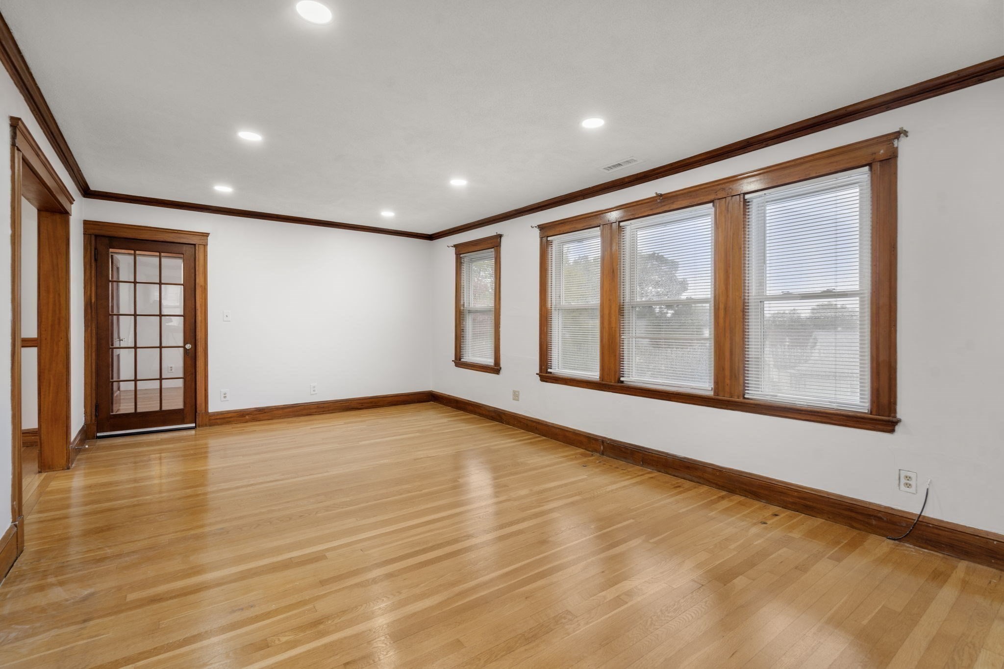 56 Edgecliff Rd, Watertown, MA 02472 - Image 27